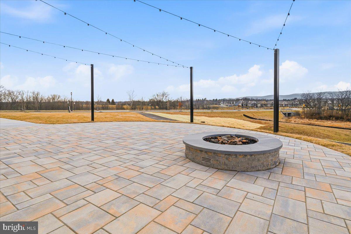 BLOOMFIELDS - Residential