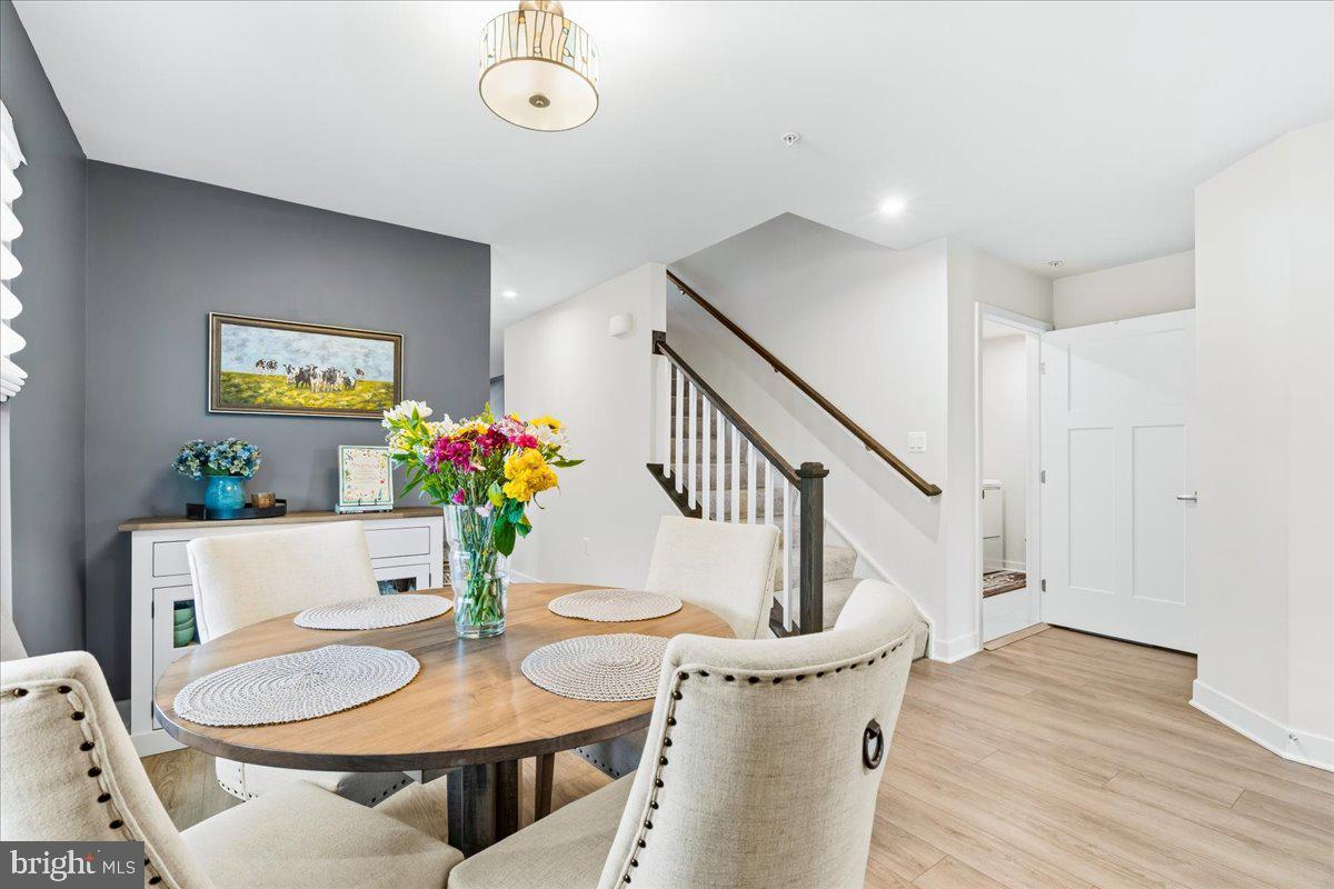 BLOOMFIELDS - Residential