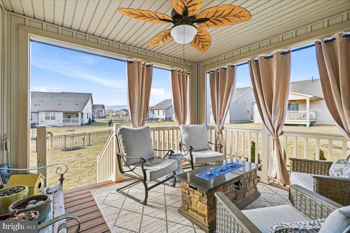 BLOOMFIELDS - Residential