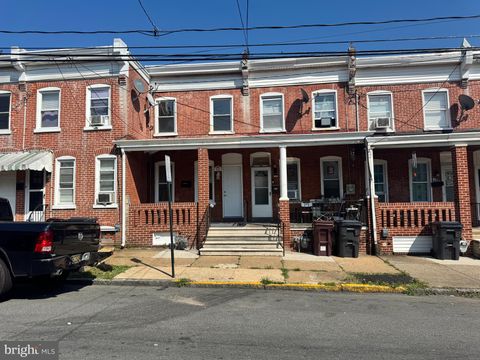 Photo of 424 S Van Buren Street, WILMINGTON, DE 19805 (MLS # DENC2079344)