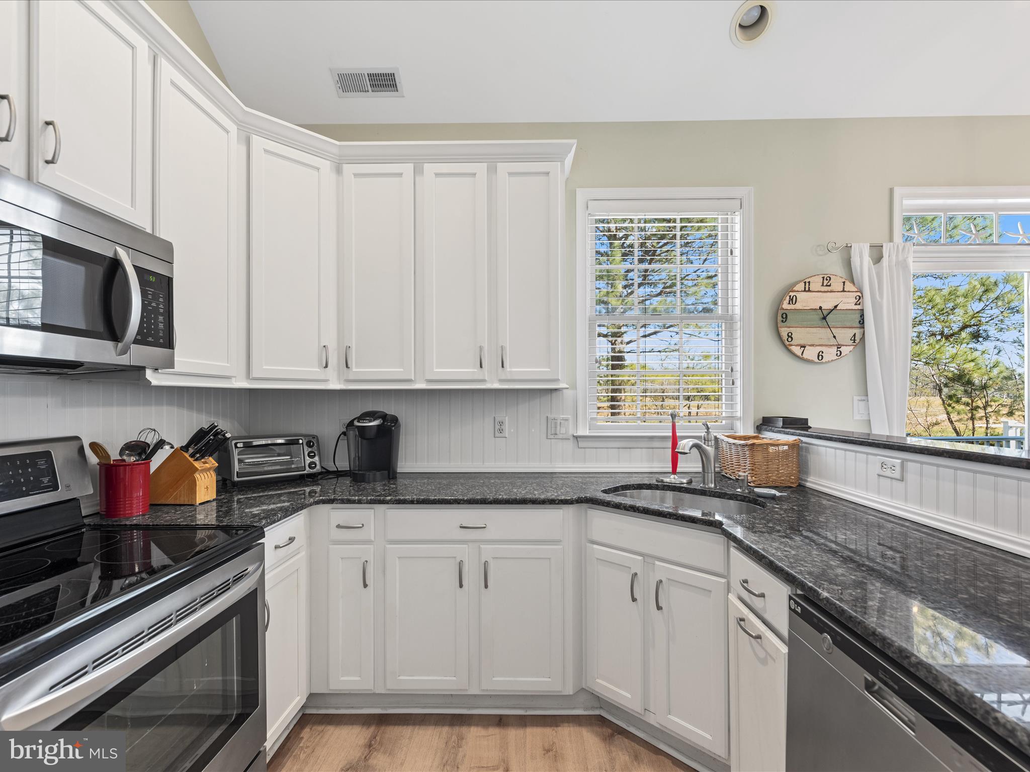 BEAR TRAP - Residential