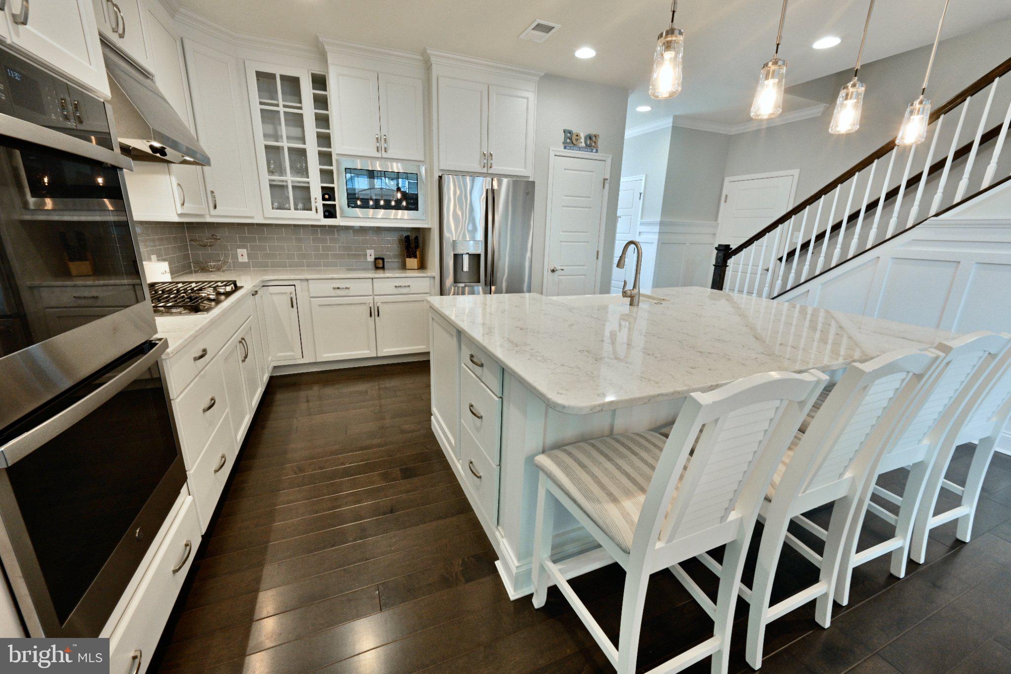 19059 CHARLOTTETOWN WAY