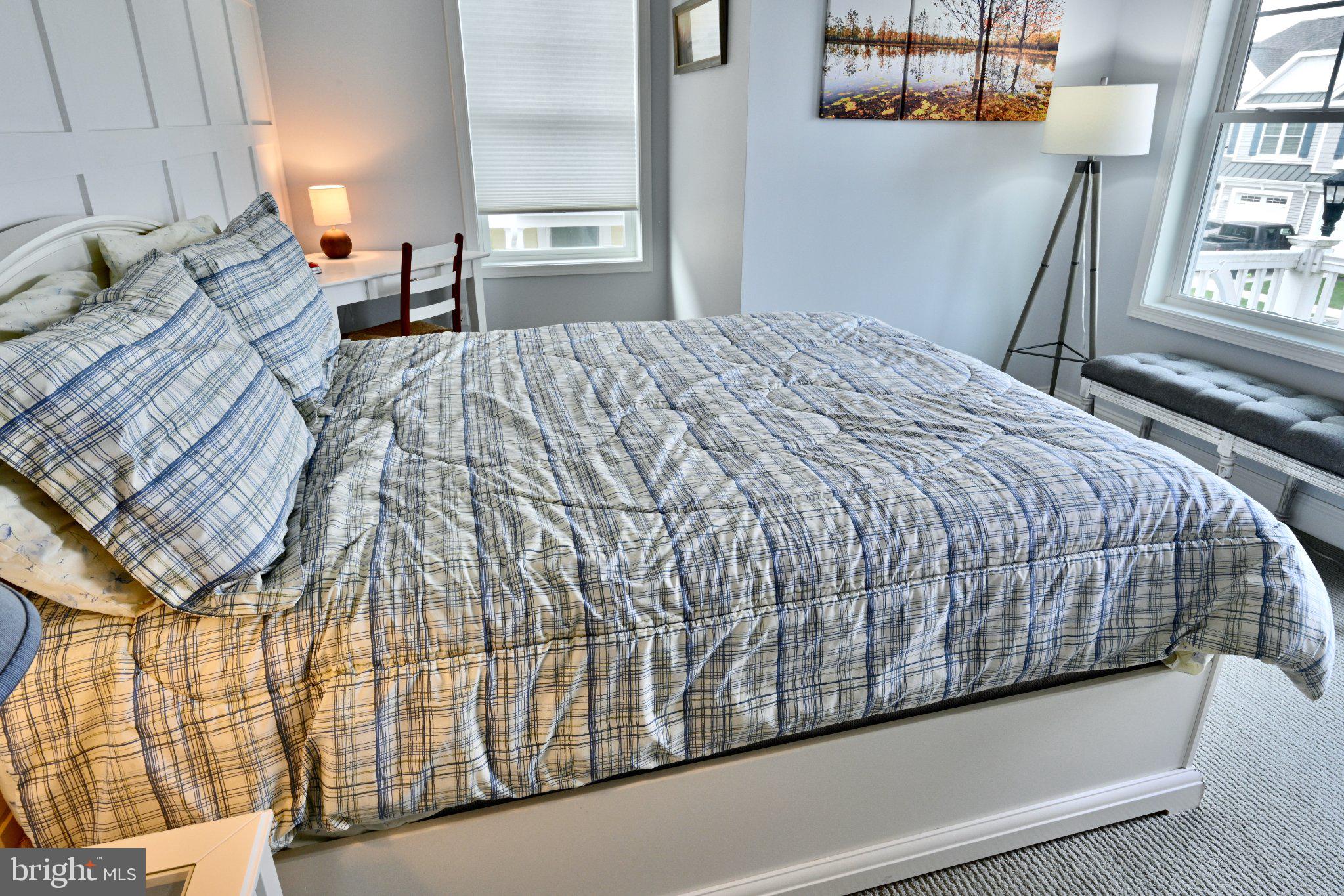 19059 CHARLOTTETOWN WAY