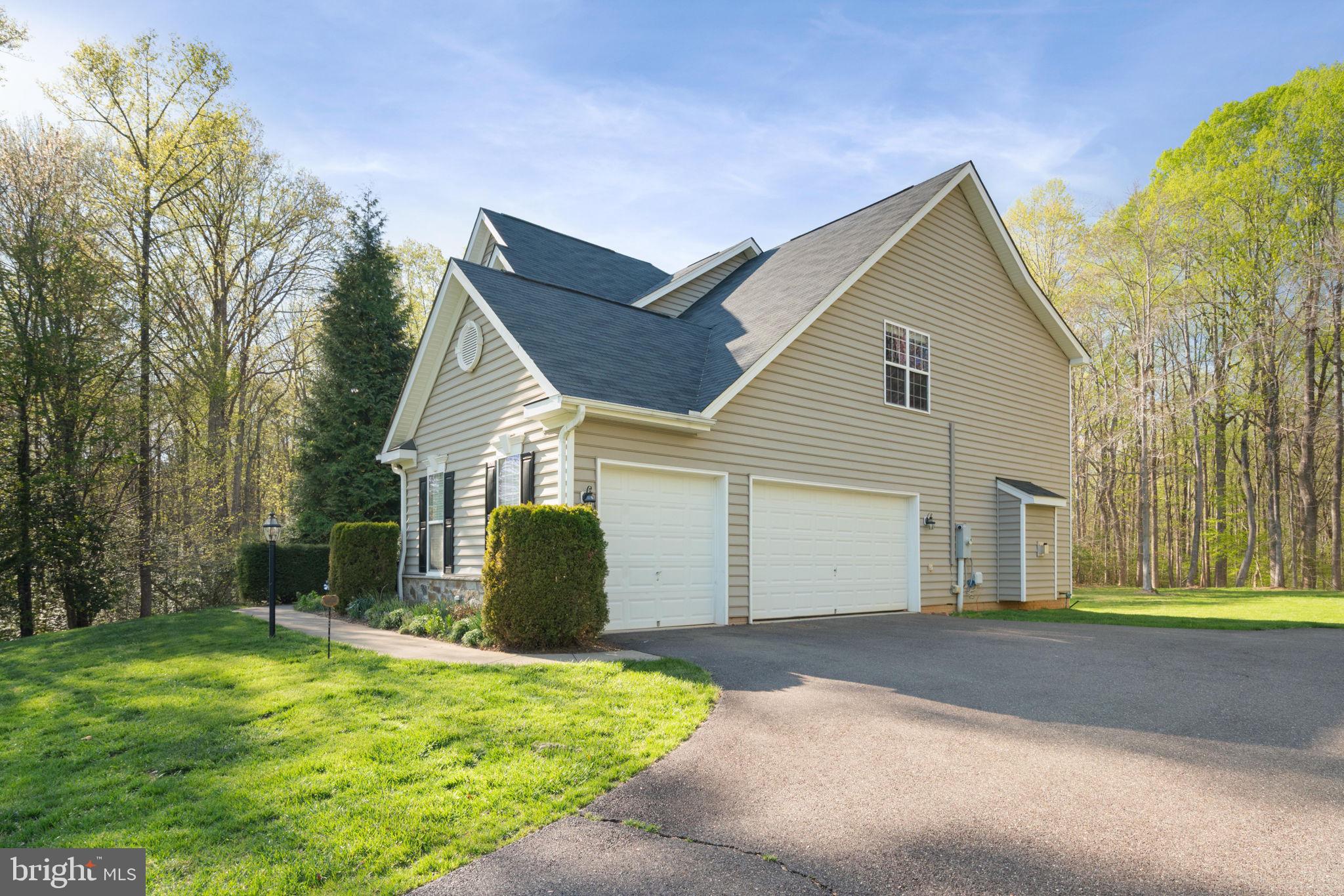 9611 WHITEHALL BOULEVARD