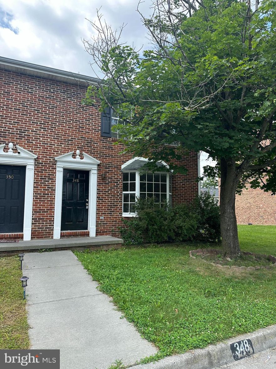 3 bedroom 1 1/2 bath townhome in Brookland Heights. No Animals, No Smoking . Apply thru lister website or NVAR or VAR rental app with $50 per person app fee.