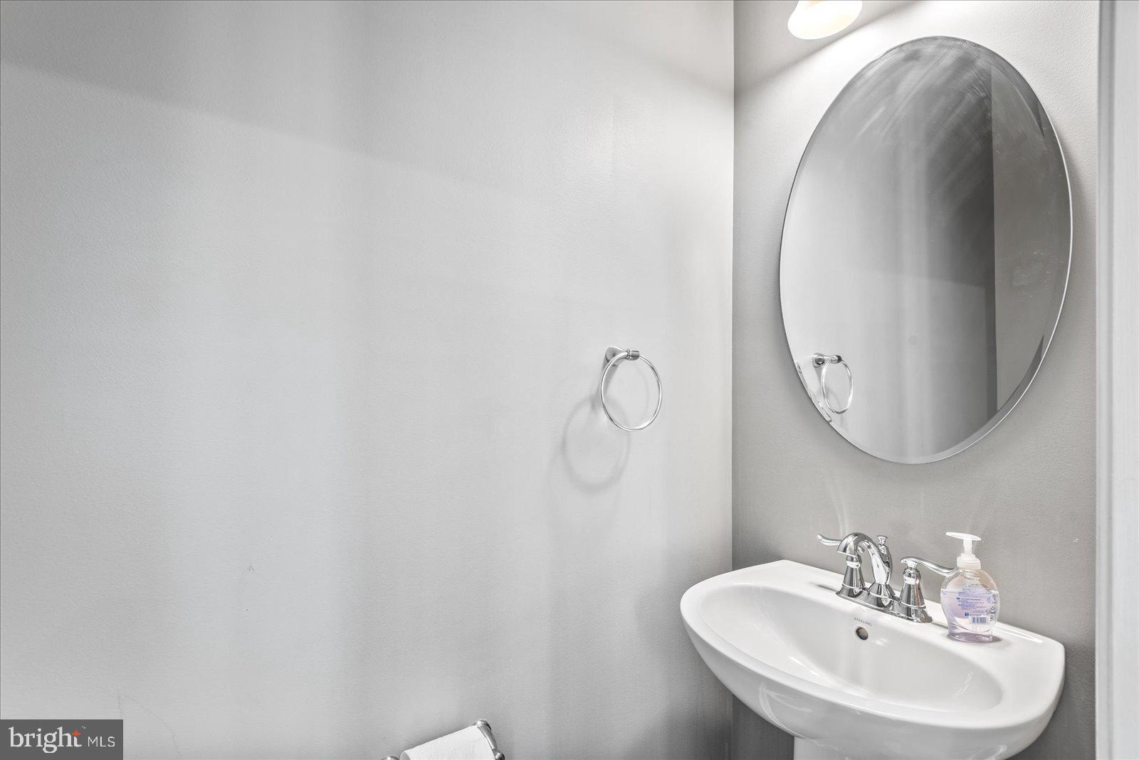 THE VILLAGE AT COURTHOUSE COMMONS - Residential