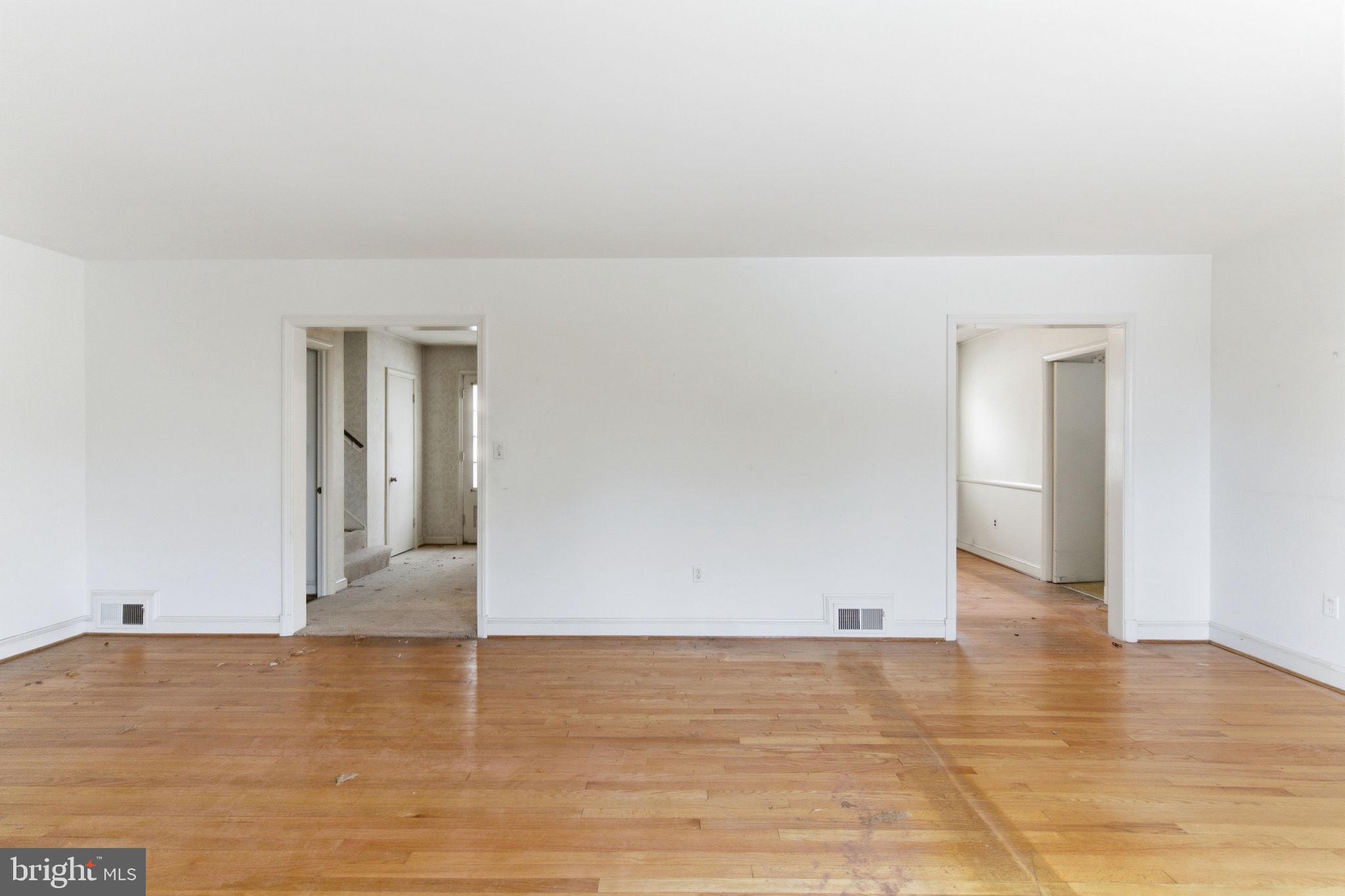 RIDGEWOOD VILLAGE - Residential