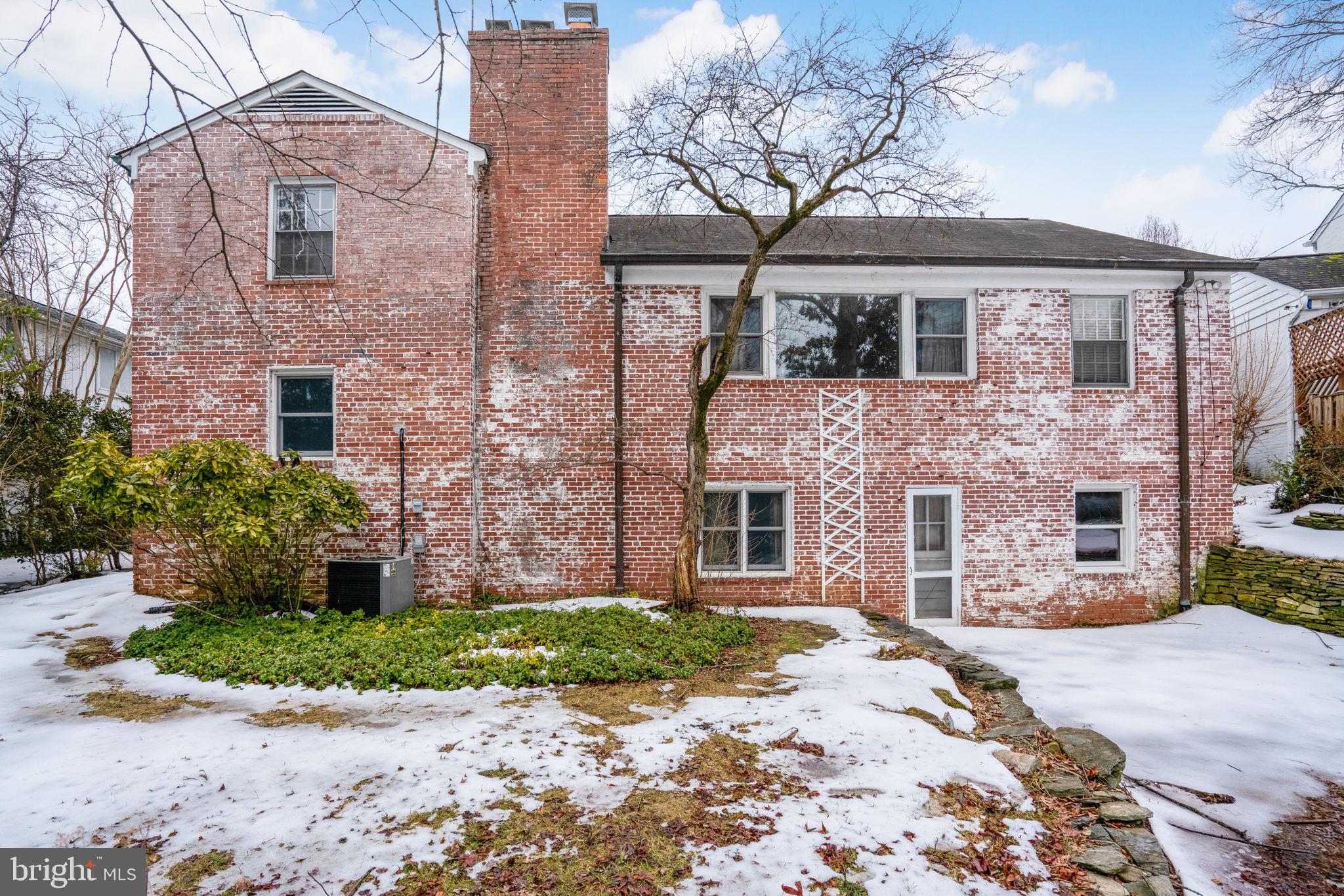 RIDGEWOOD VILLAGE - Residential