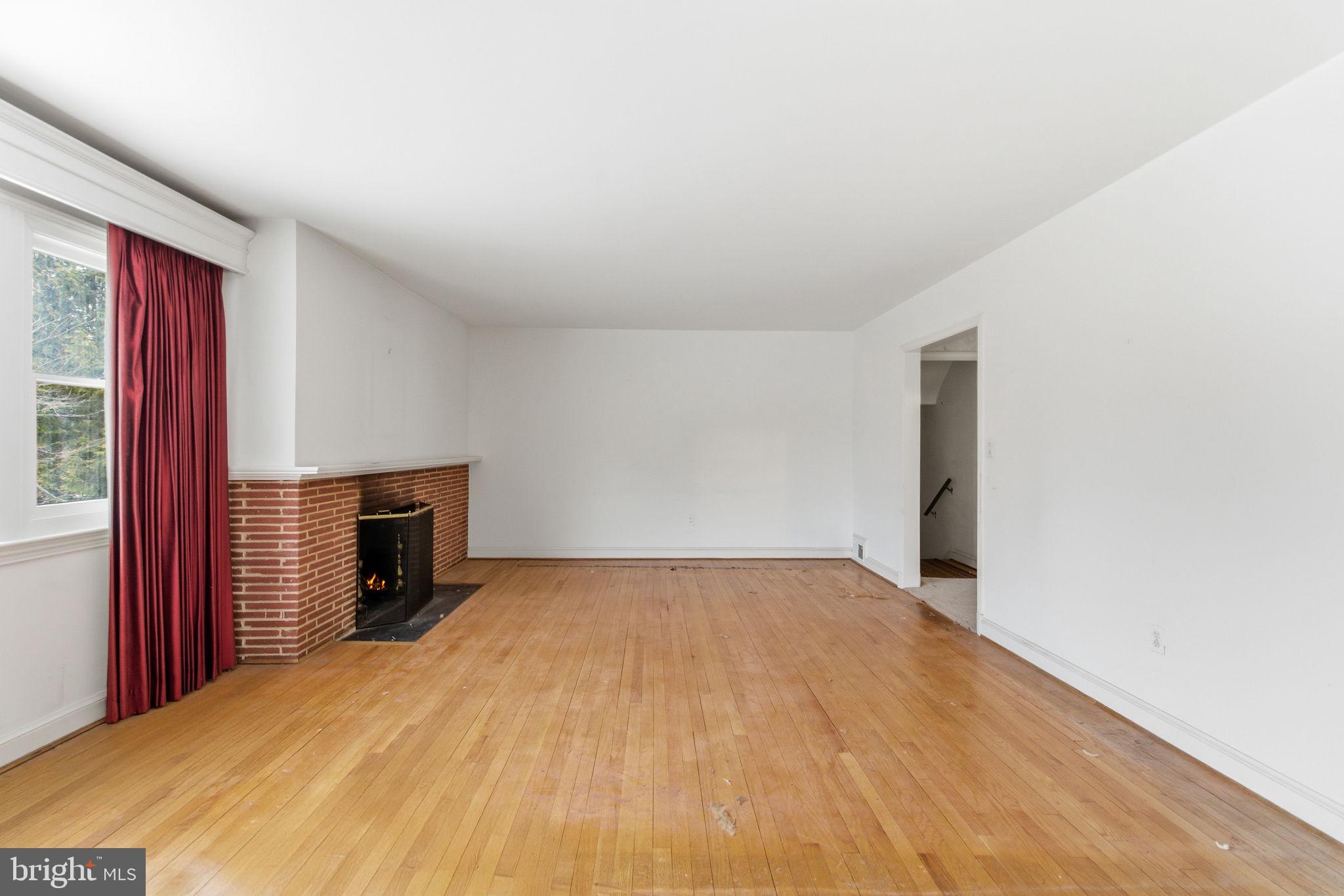 RIDGEWOOD VILLAGE - Residential