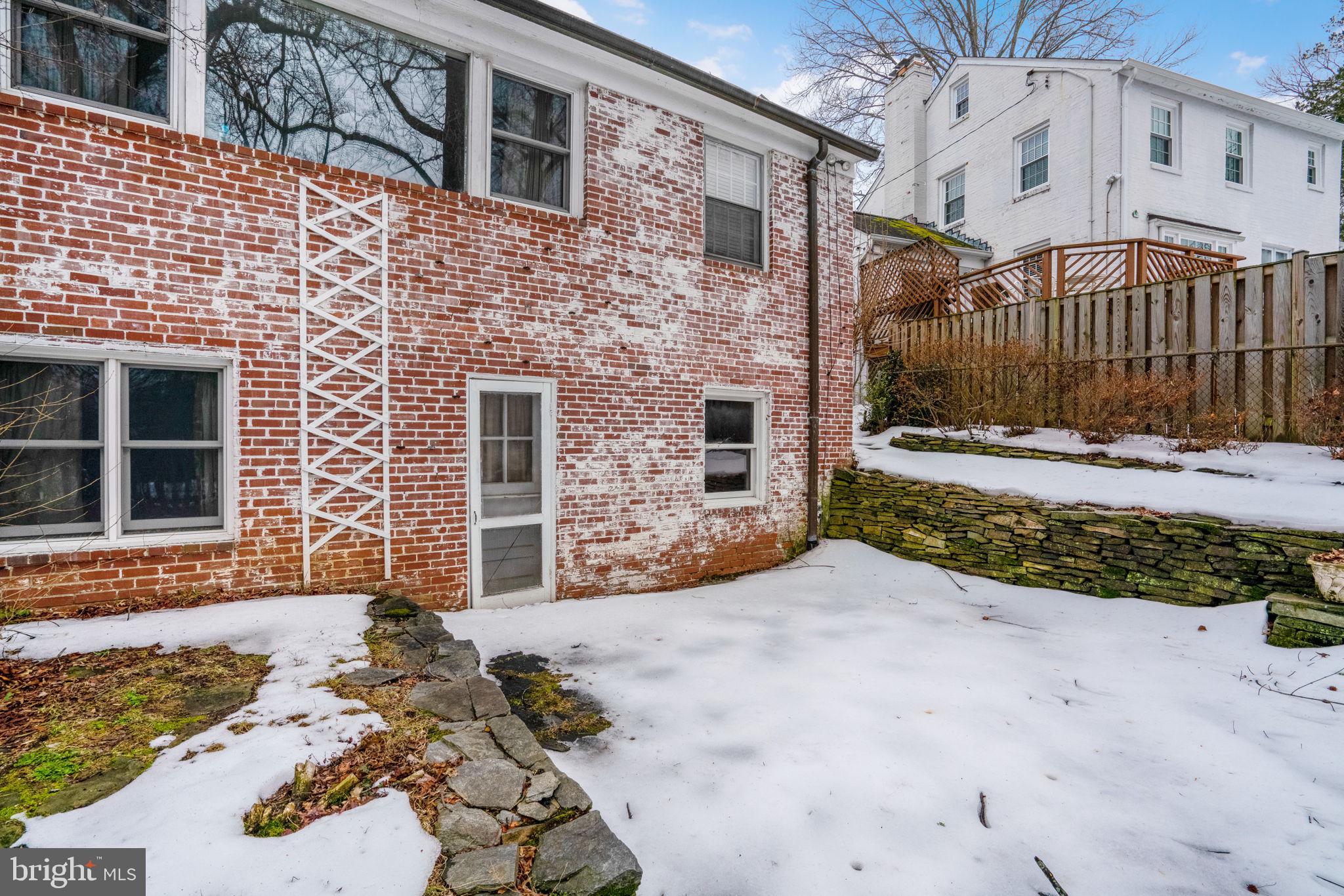 RIDGEWOOD VILLAGE - Residential