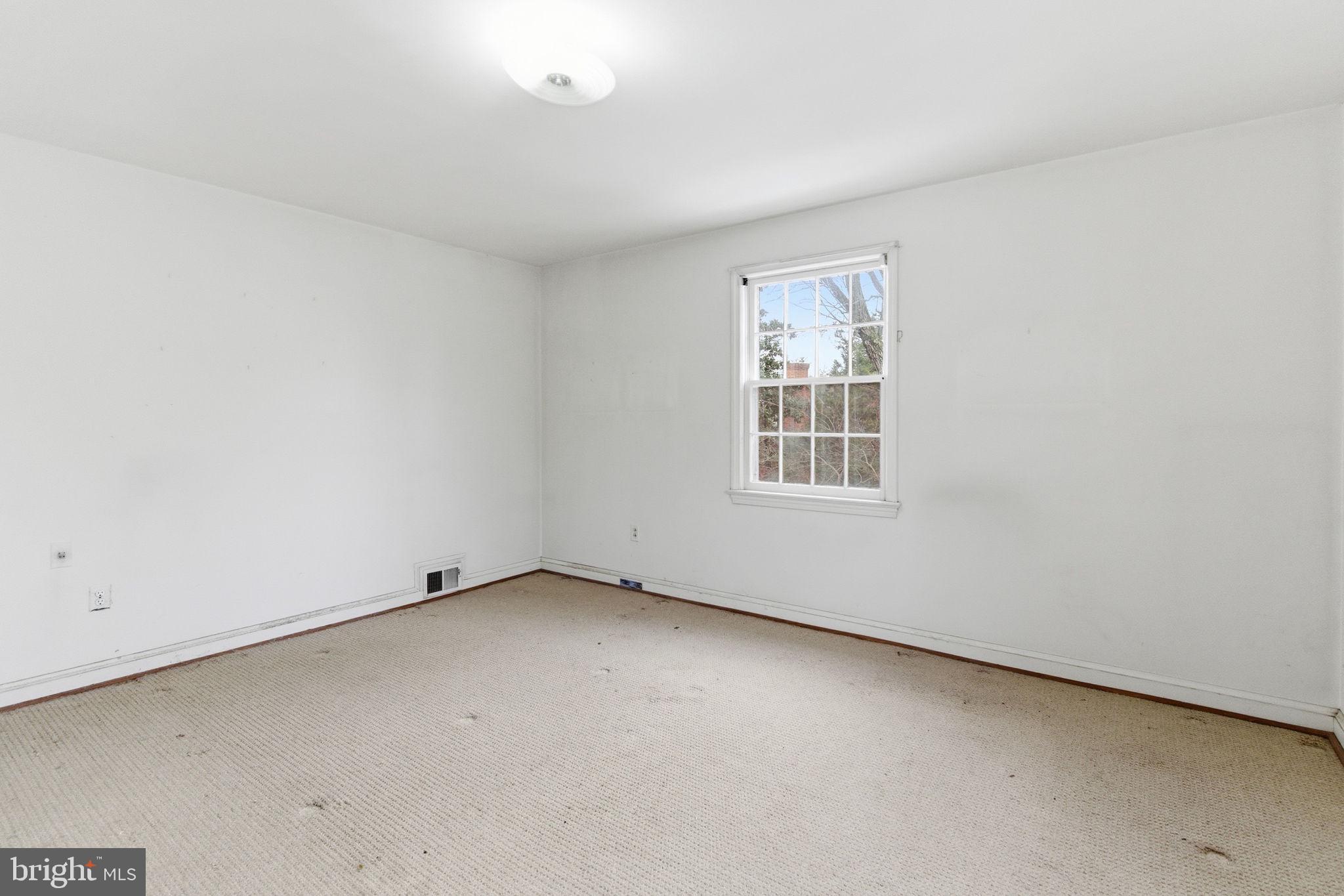 RIDGEWOOD VILLAGE - Residential