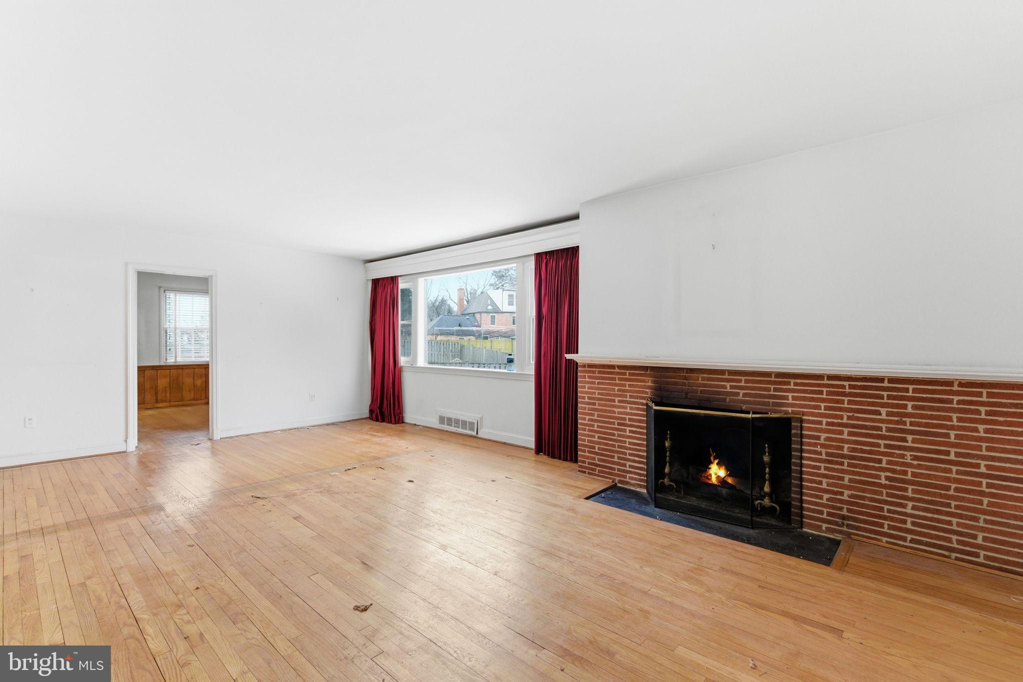 RIDGEWOOD VILLAGE - Residential