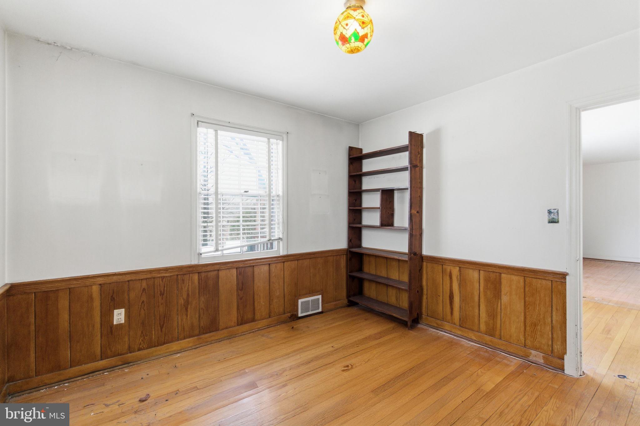 RIDGEWOOD VILLAGE - Residential