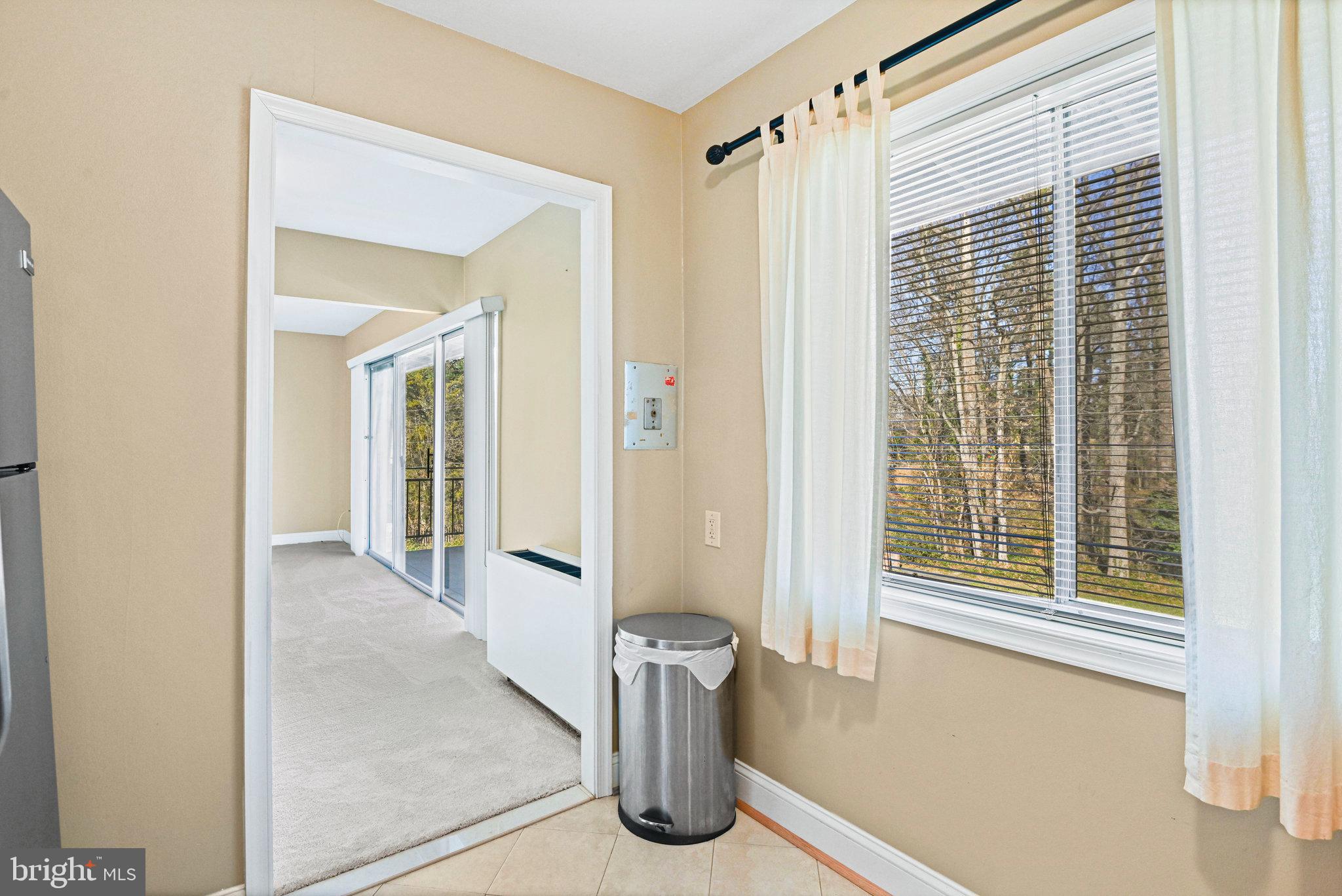 ANNANDALE GARDENS - Residential Lease