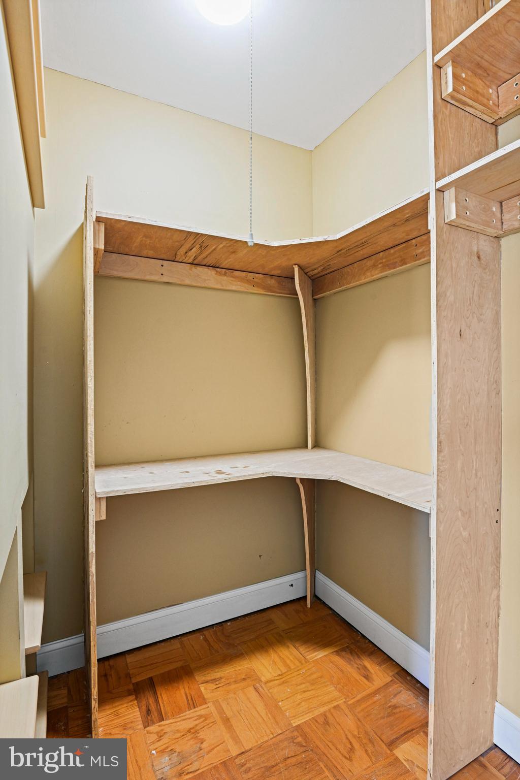 ANNANDALE GARDENS - Residential Lease