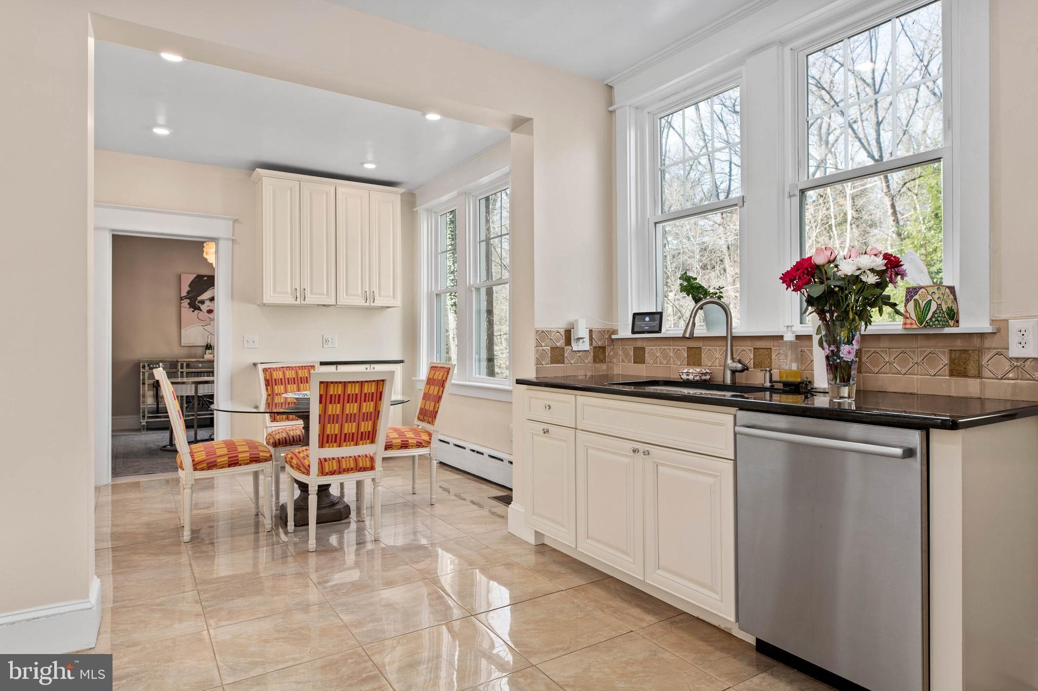 LANSDOWNE - Residential