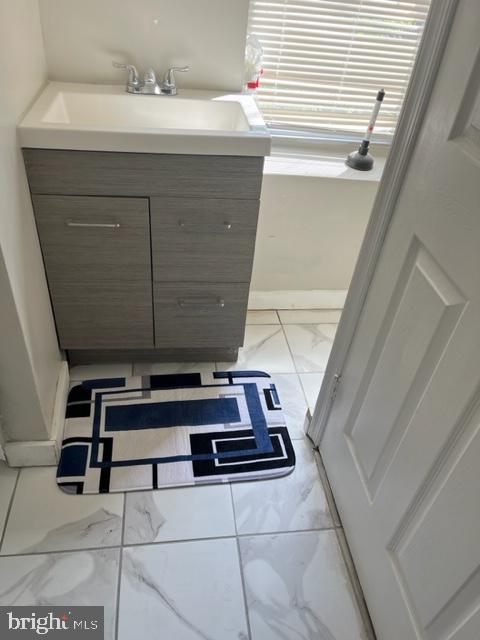 TEMPLE UNIVERSITY - Residential Lease