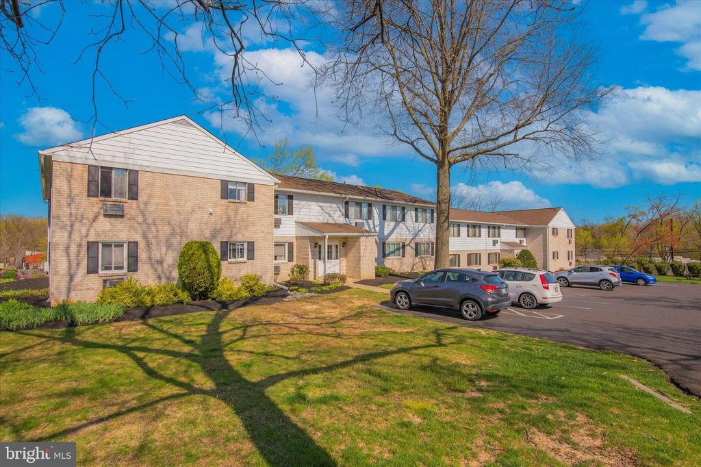 Photo of 26 Park Avenue #B19, CHALFONT, PA 18914 (MLS # PABU2109422)