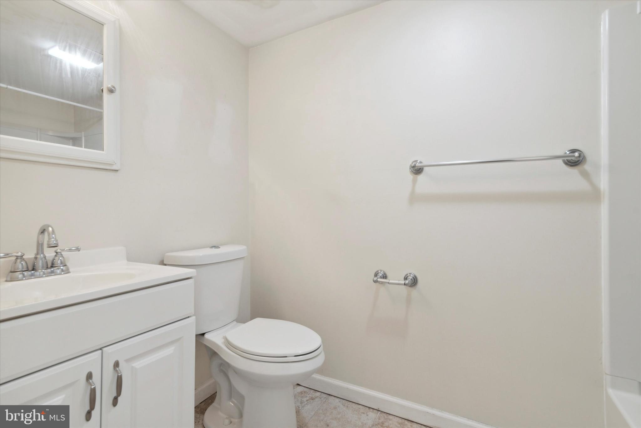 PINE CREEK CONDOS - Residential Lease