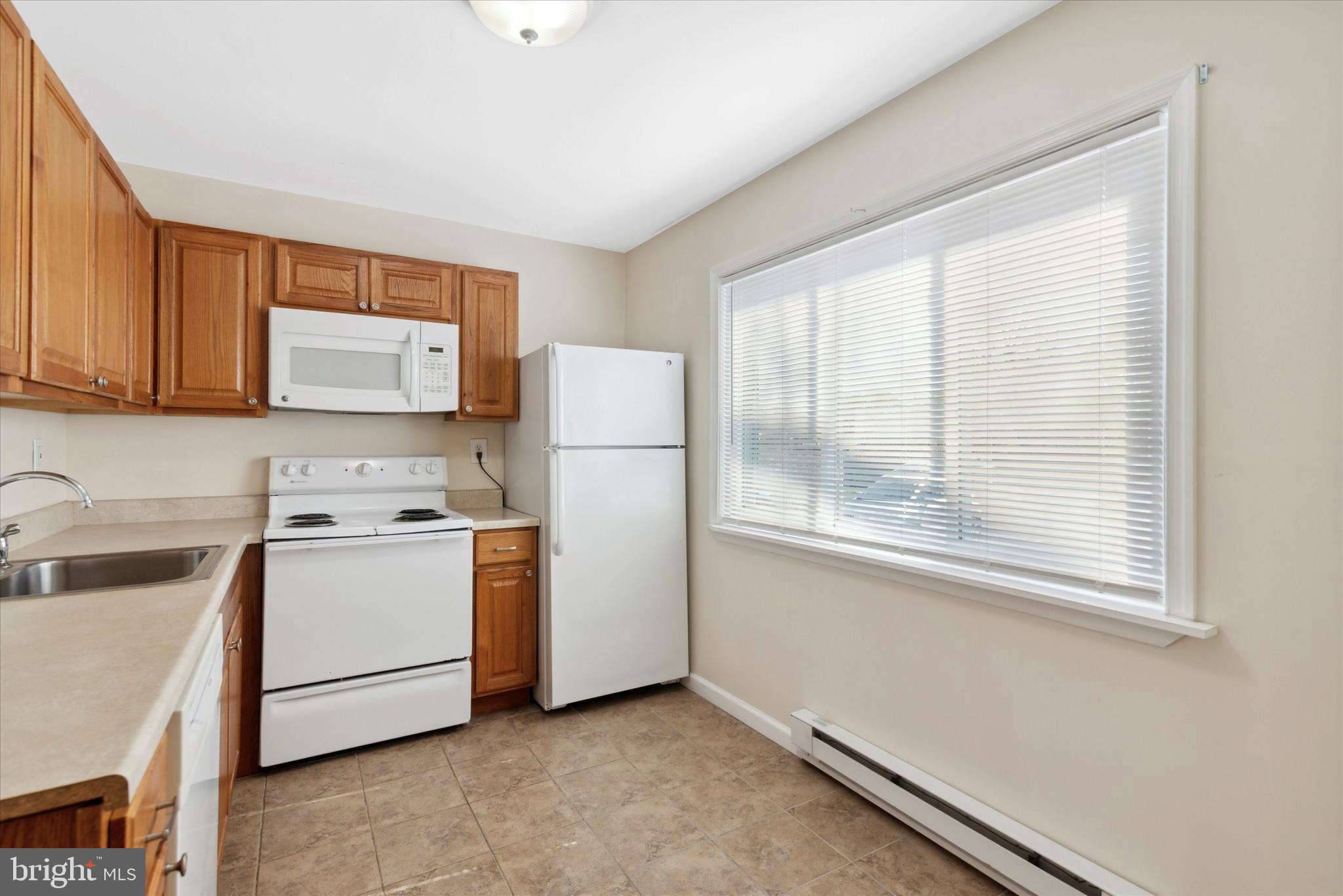 PINE CREEK CONDOS - Residential Lease