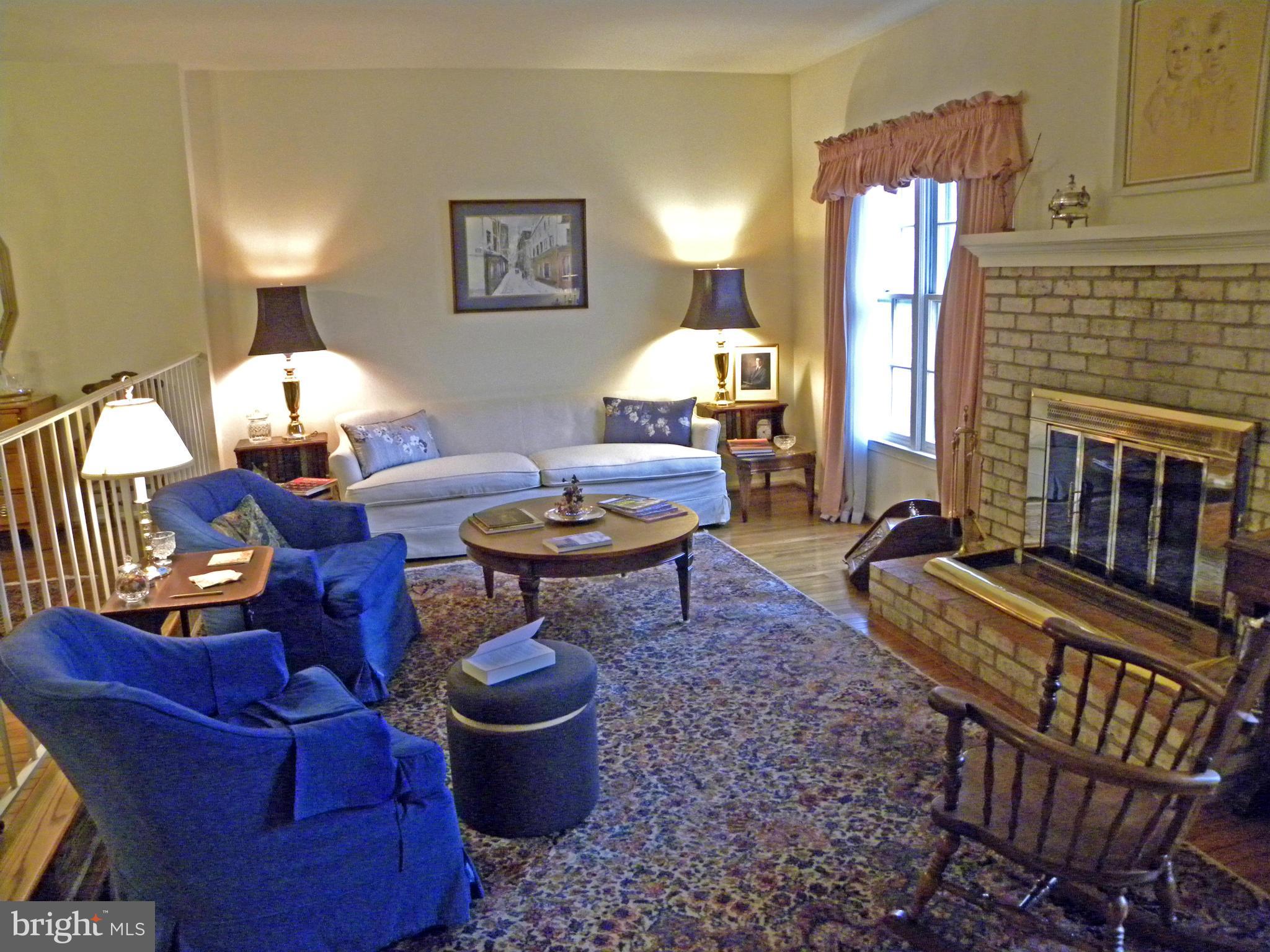 HUNTINGTON AT MT VERNON - Residential