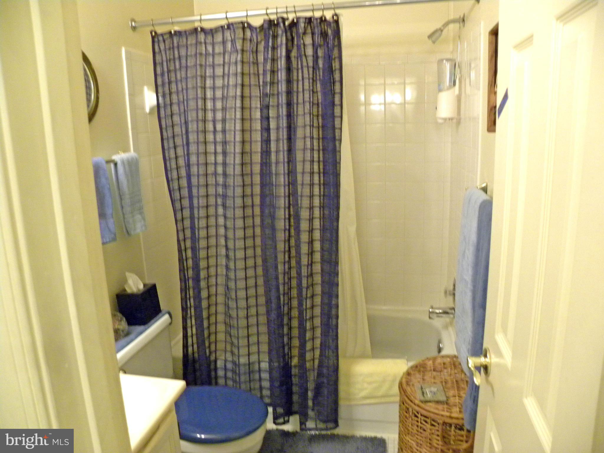 HUNTINGTON AT MT VERNON - Residential