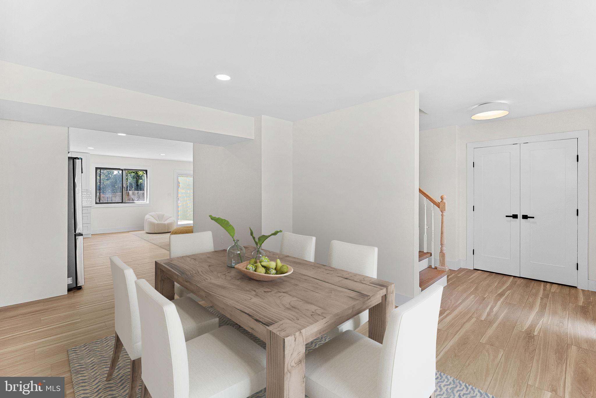 SUGARLAND - Residential