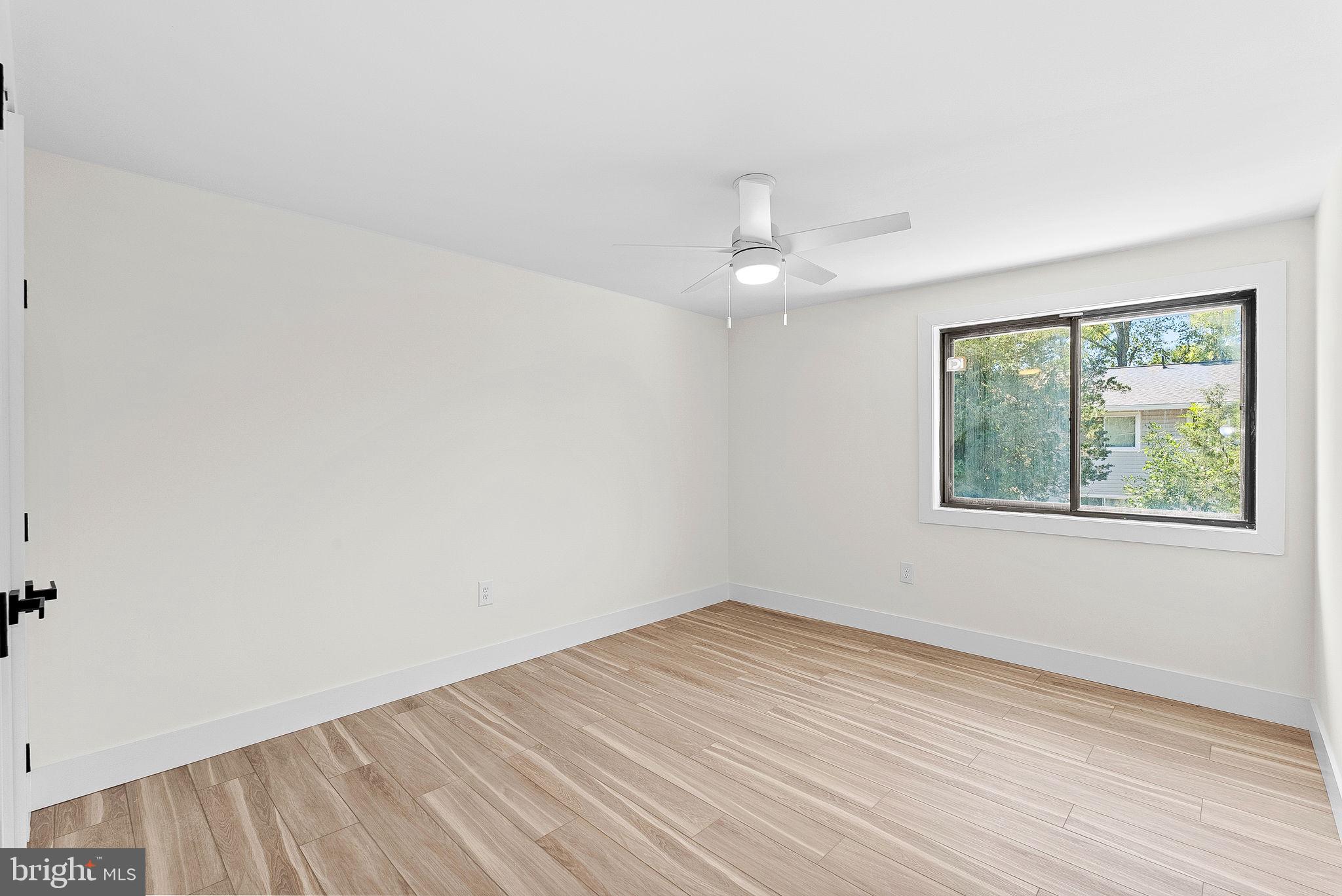 SUGARLAND - Residential