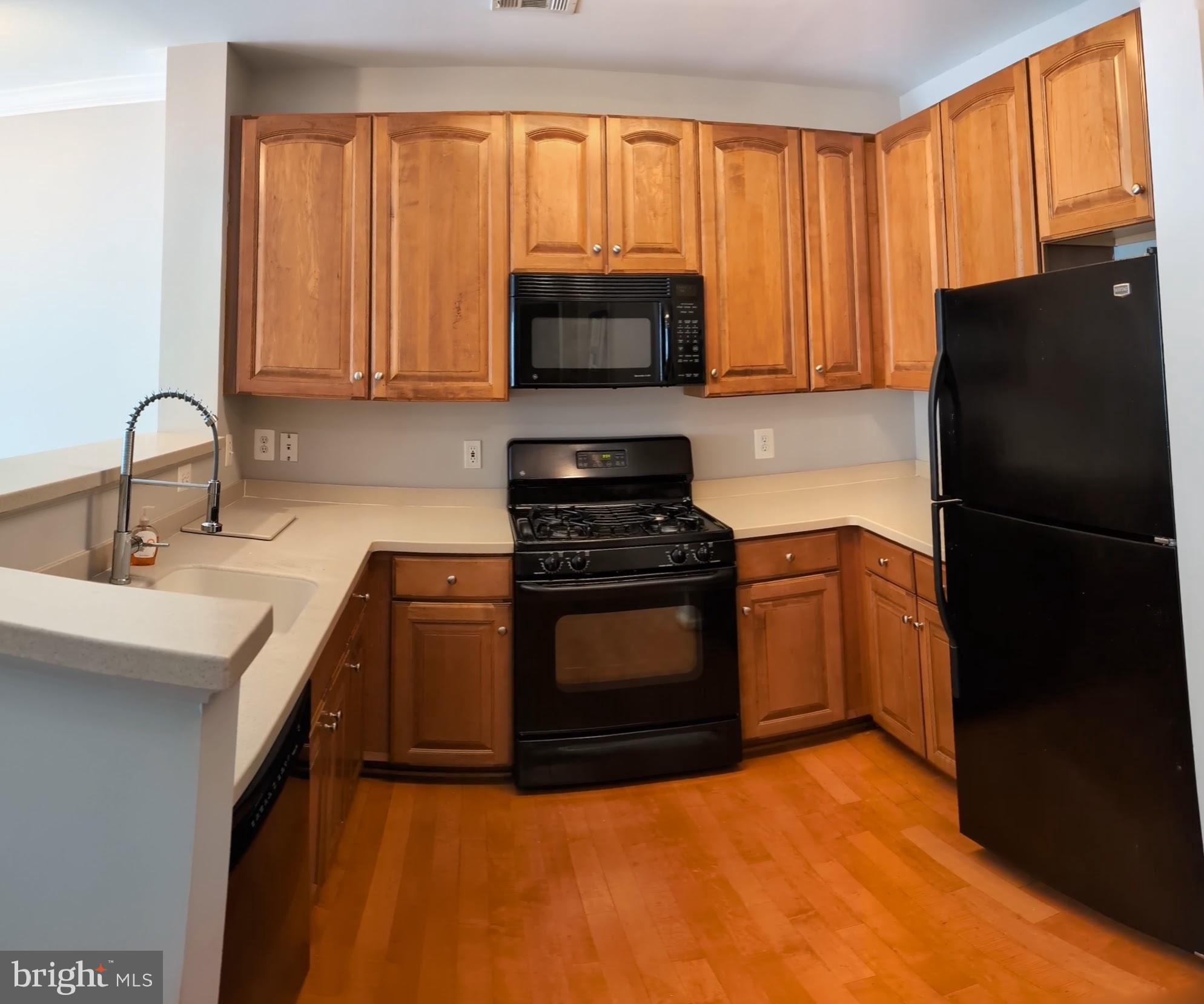 MARKET STREET AT TOWN CENTER - Residential