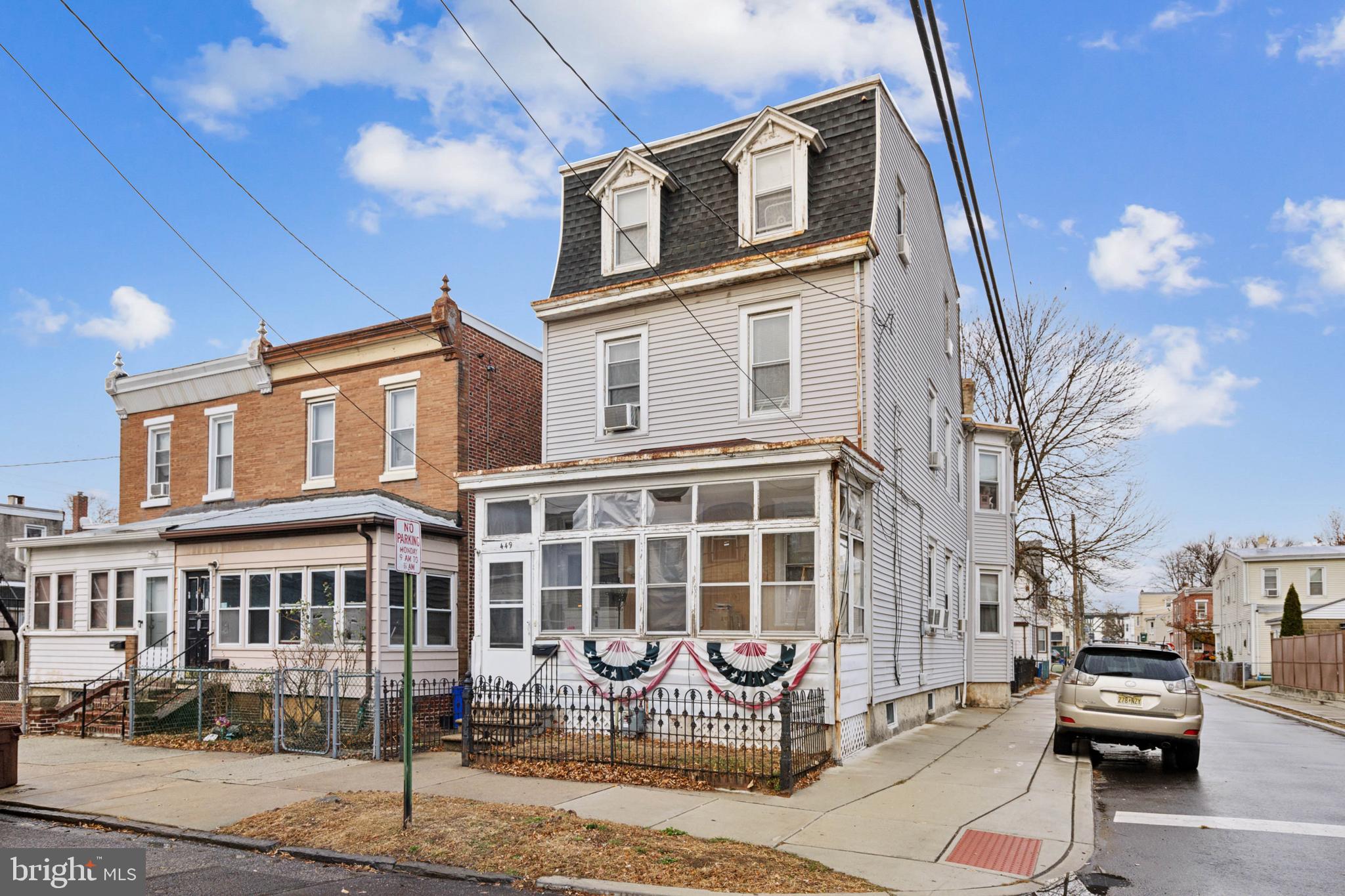 449 CHAMBERS AVENUE