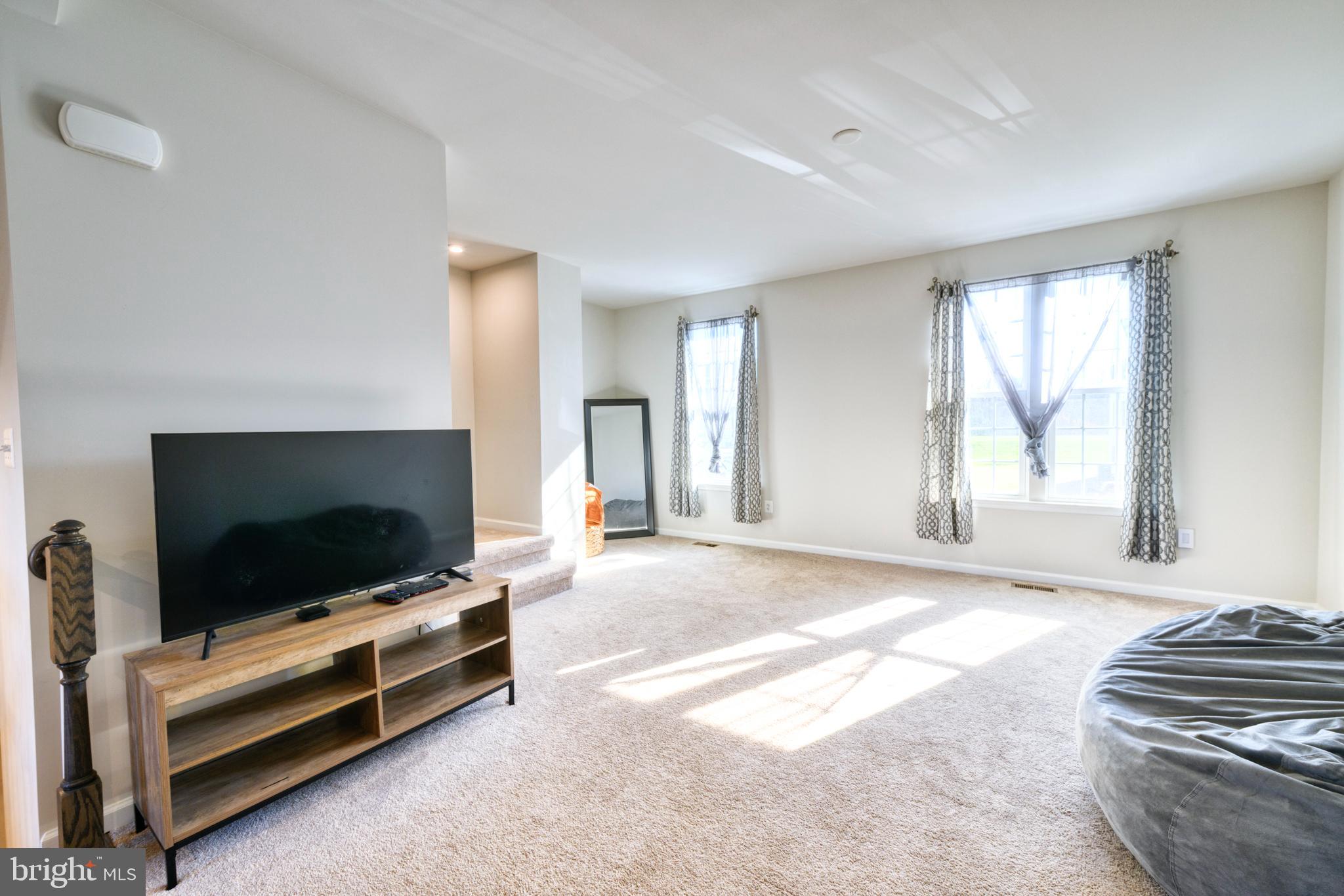 WILDERNESS SHORES - Residential