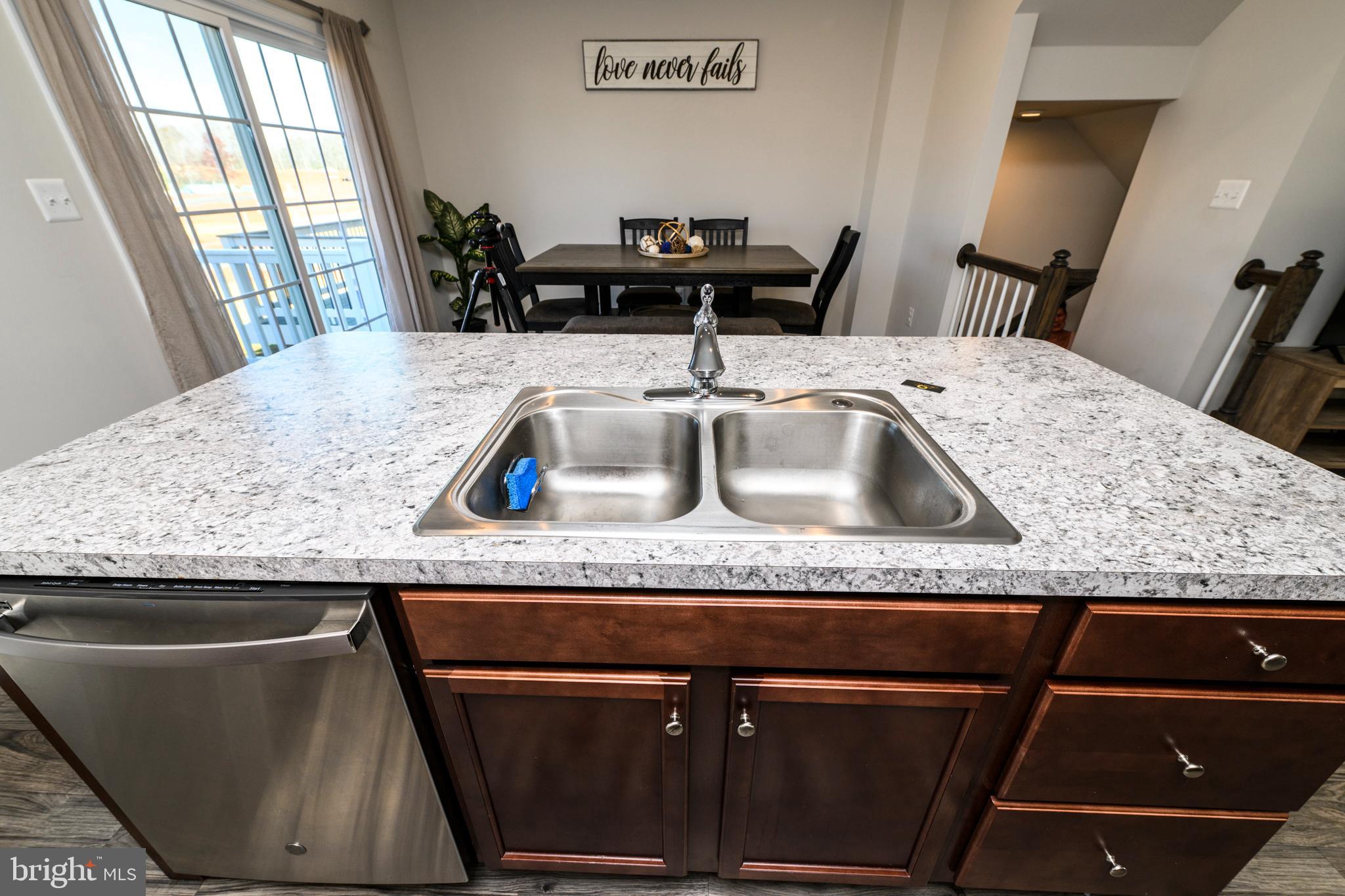 WILDERNESS SHORES - Residential