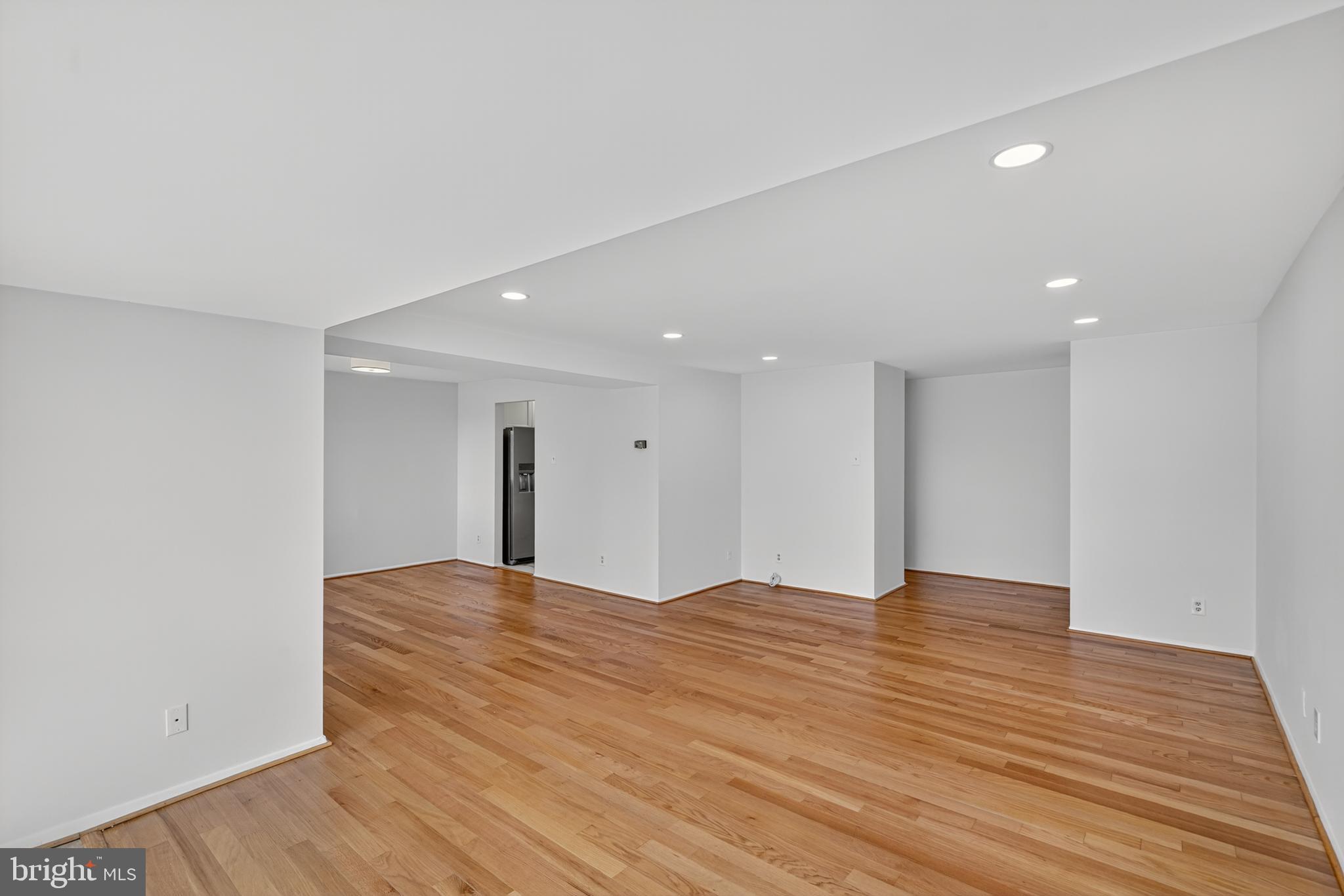 HERONS COVE - Residential