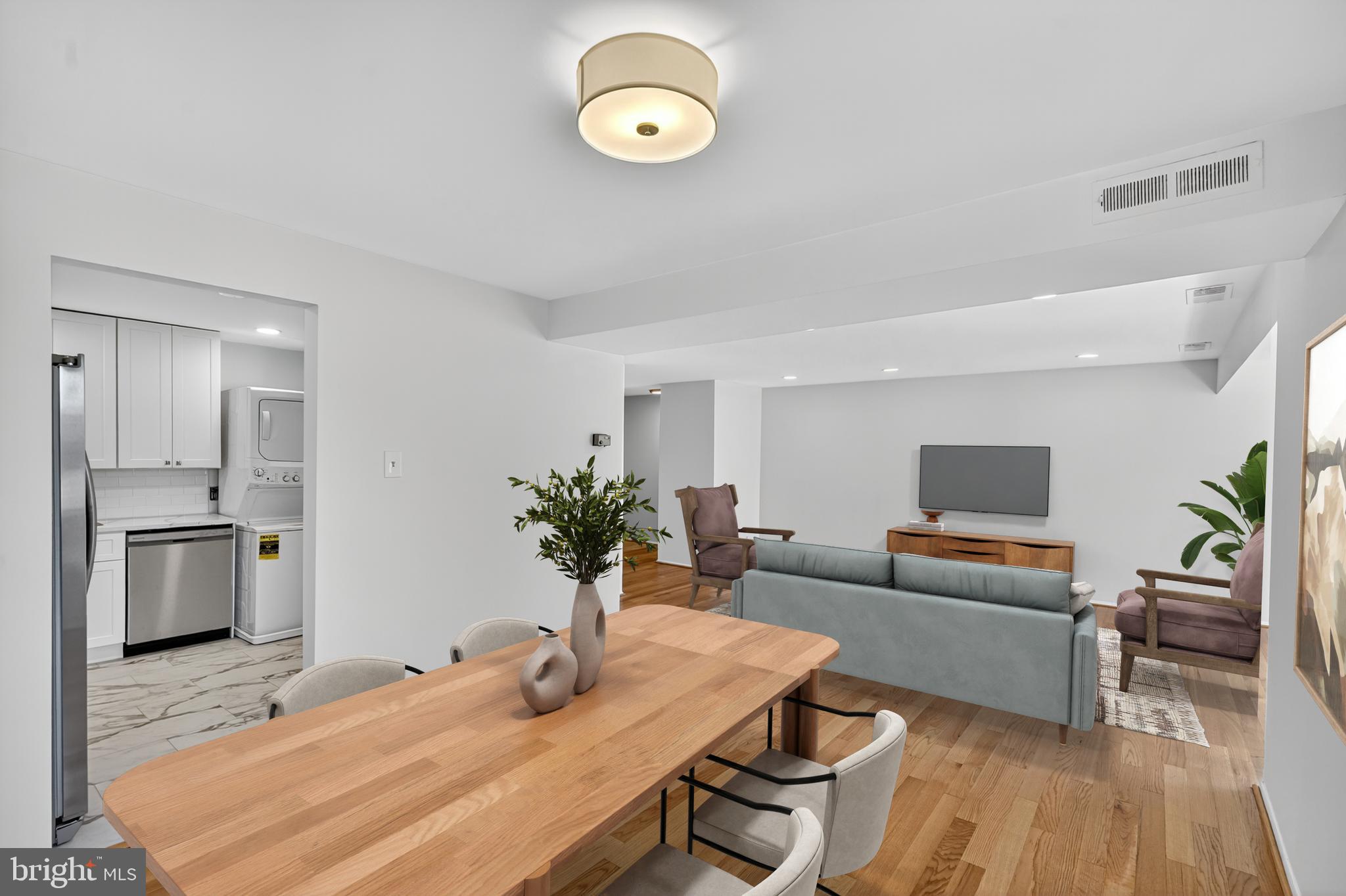 HERONS COVE - Residential