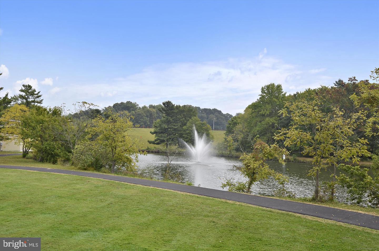 HERONS COVE - Residential