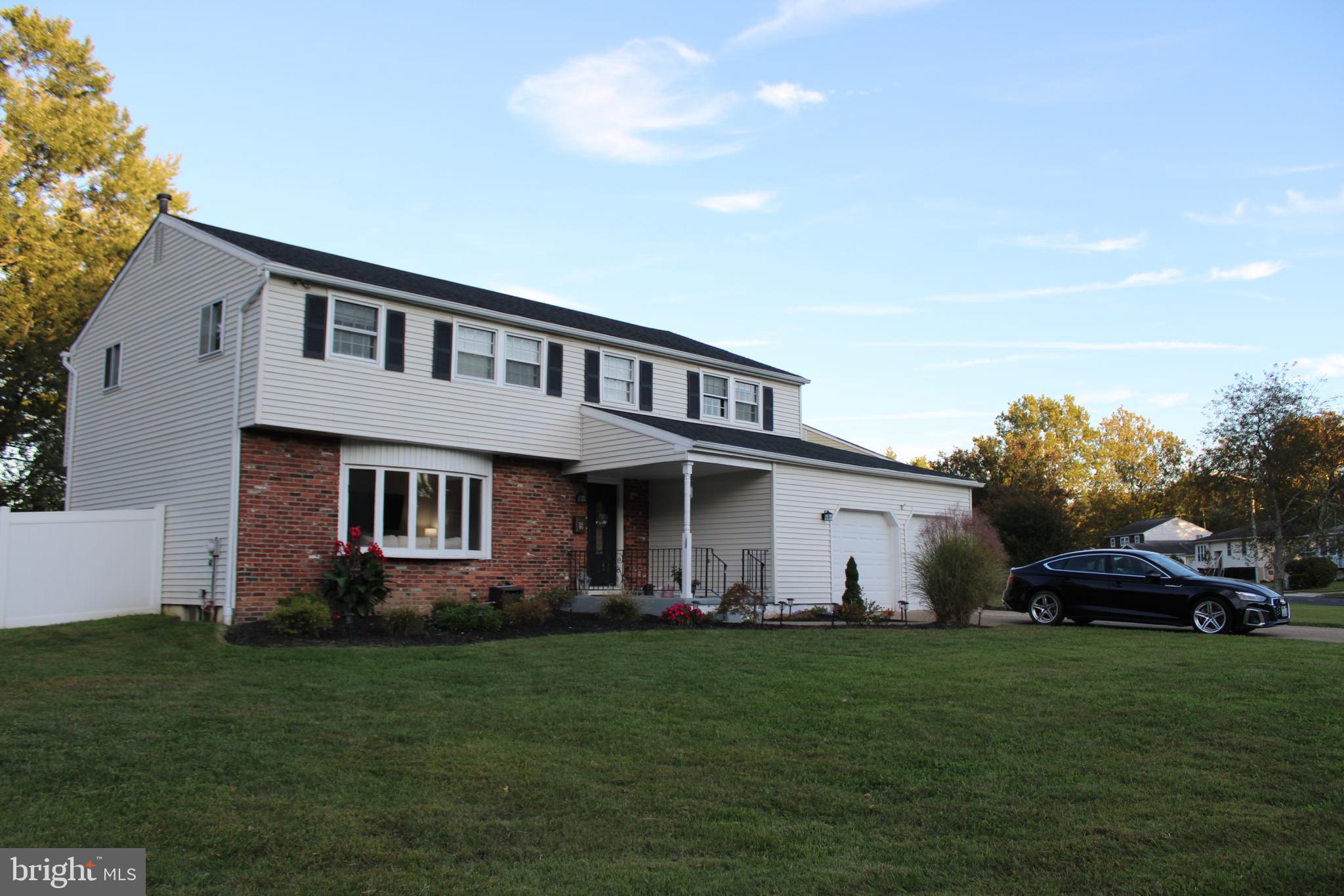 9 HAMPSHIRE AVENUE