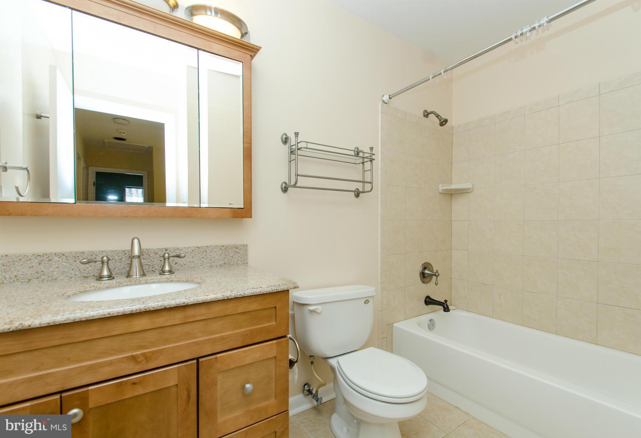 ROLAND SPRINGS - Residential