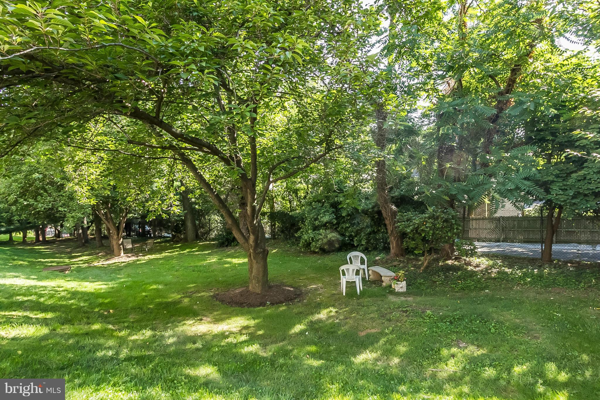 ROLAND SPRINGS - Residential