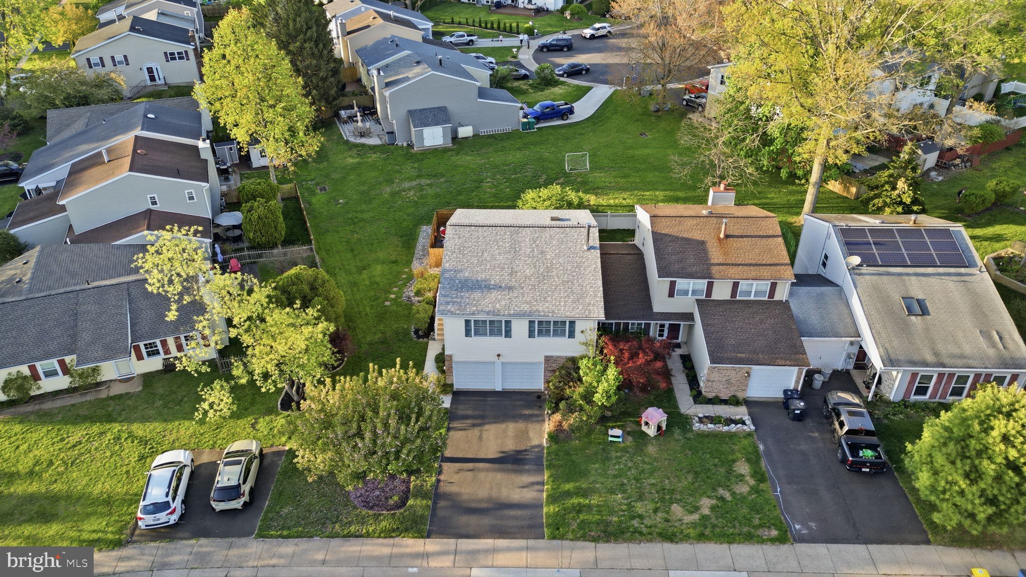 NEWTOWN CROSSING - Residential