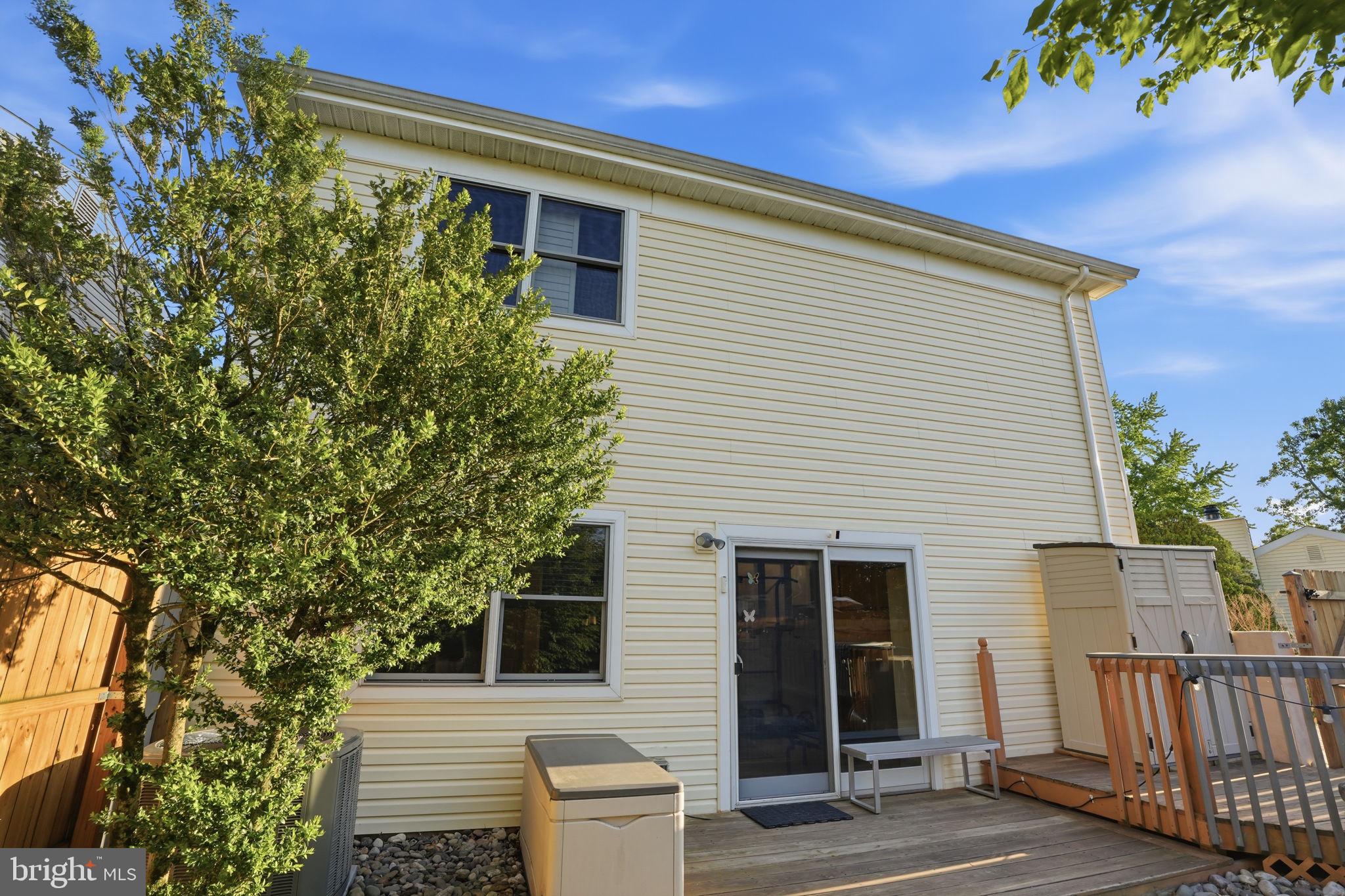 NEWTOWN CROSSING - Residential