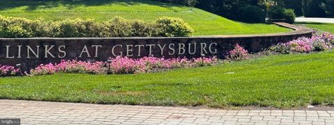 8 N CHAMBERLAIN COURT GETTYSBURG PA 17325