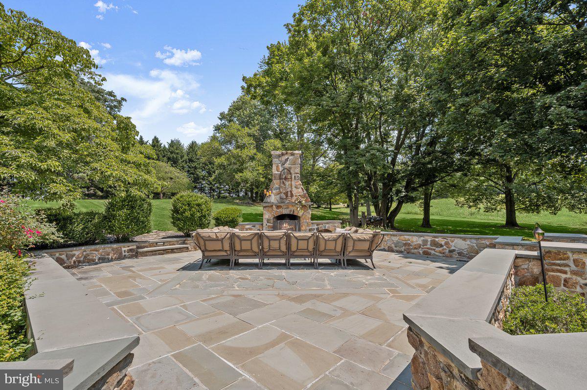 WINDRIDGE FARMS - Residential