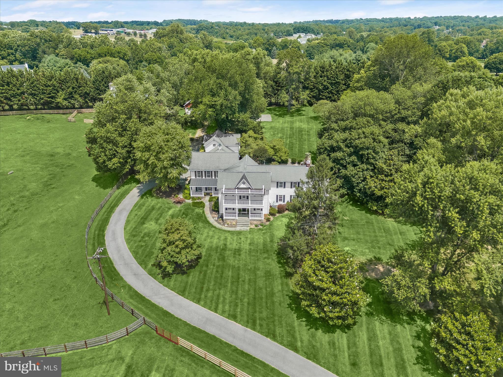 WINDRIDGE FARMS - Residential