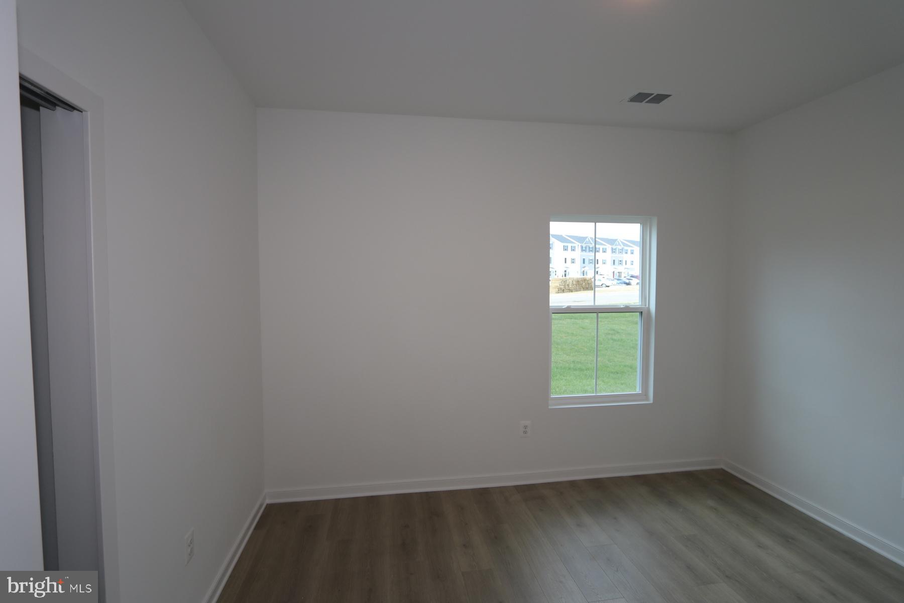 LIBERTY RUN - Residential