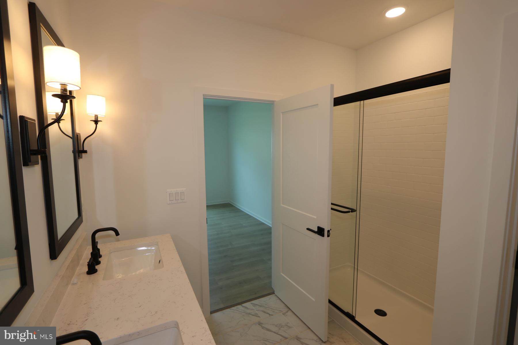 LIBERTY RUN - Residential