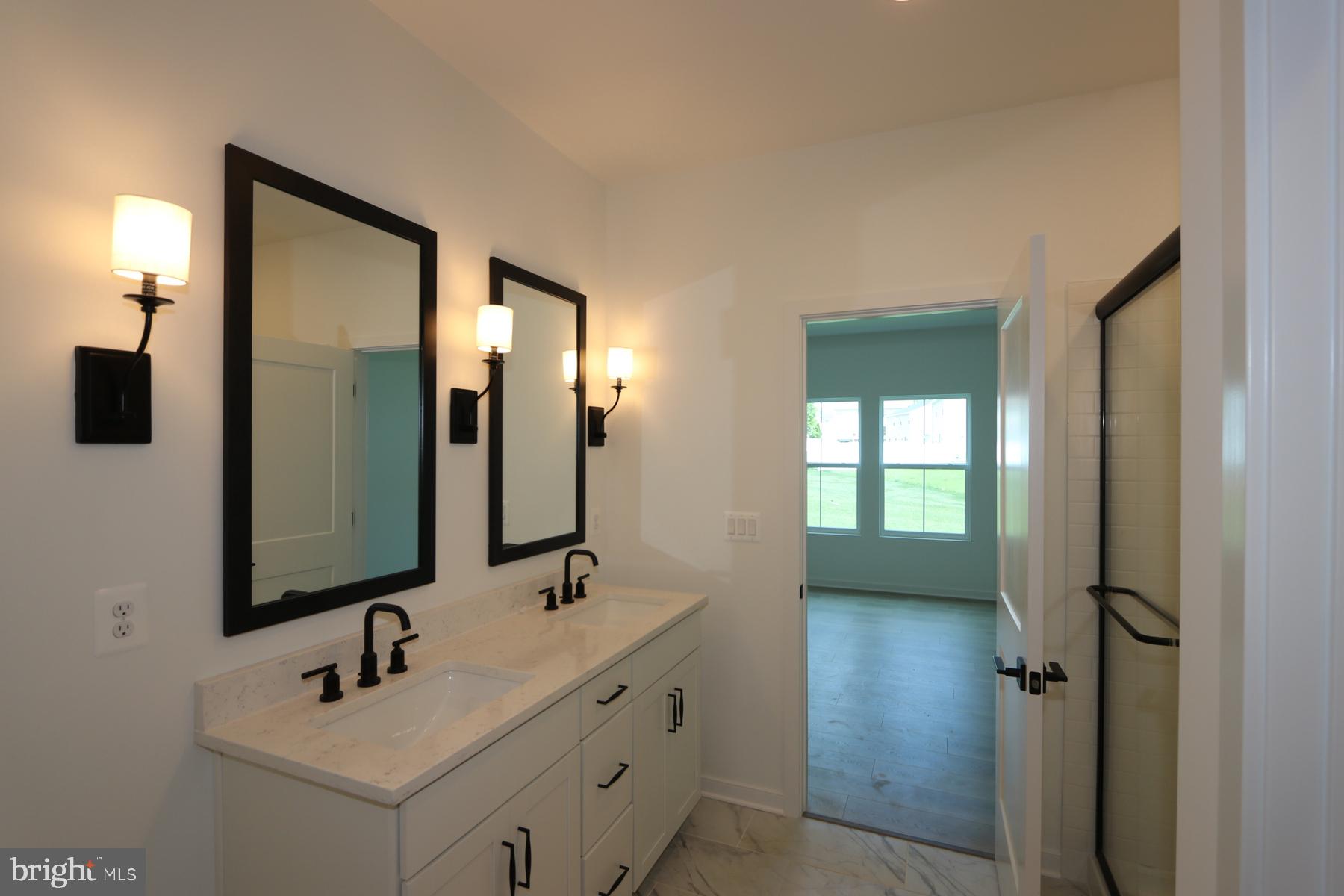 LIBERTY RUN - Residential