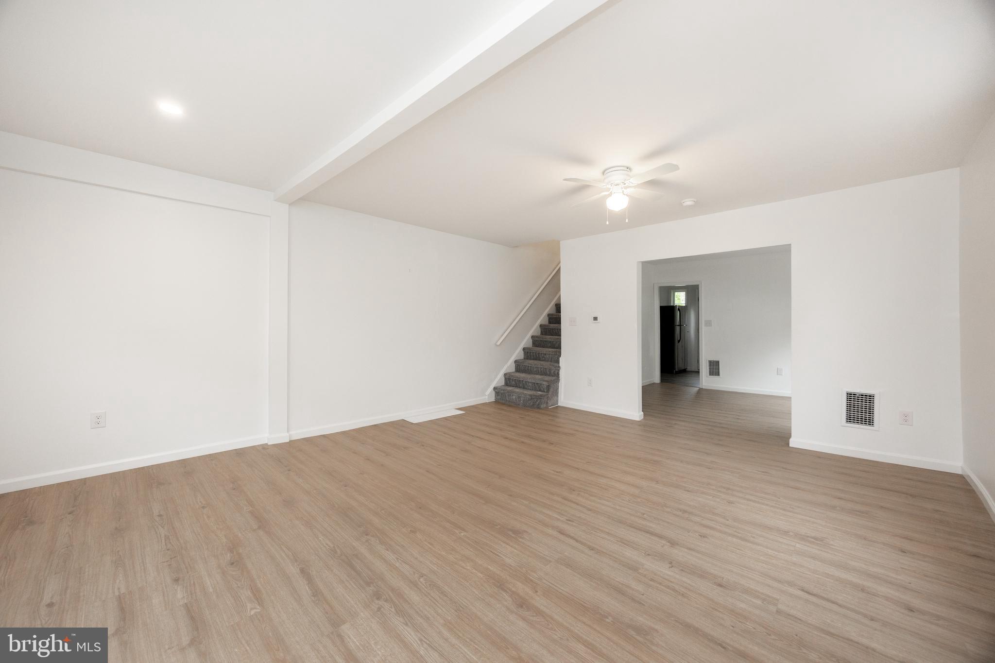 239 ROCKINGHAM ROAD
