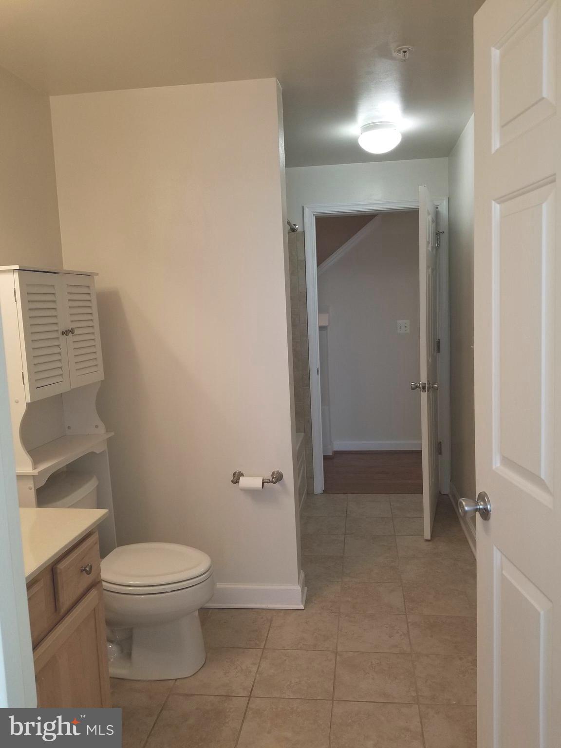 COBBLESTONE SQUARE - Residential