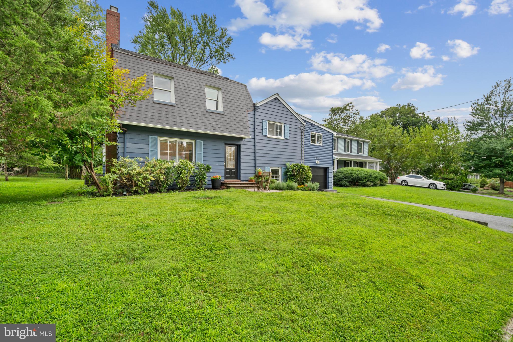 213 PIPING ROCK DRIVE
