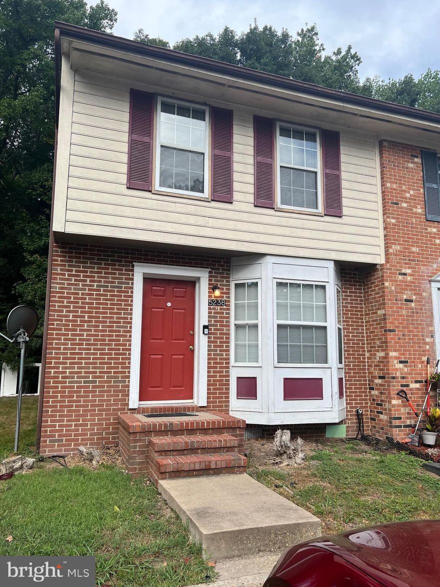 This well-maintained townhome offers the perfect balance of comfort and convenience with two spacious bedrooms and one and a half bathrooms. The main level features a bright and airy living room that flows into a dedicated dining area, creating a welcoming space for both everyday living and entertaining. The kitchen is equipped with ample cabinet storage and included appliances, while a convenient half bath completes the first floor. Upstairs, two generously sized bedrooms provide plenty of closet space, complemented by a full bathroom. 

Ideally situated just minutes from Route 301, Dahlgren, local schools, shopping, and dining, this property is an excellent choice for those seeking a comfortable home with easy access to all that King George has to offer.

**Photos Coming Soon. 

CREDIT: All Credit Considered
PETS: Yes, case-by-case
PET FEE: $450/pet non-refundable fee
VOUCHERS: Housing Choice Vouchers accepted
UTILITIES: Tenant Pays All
APPLICATION FEE: $65 per applicant
SECURITY DEPOSIT: Minimum One month's rent (Please note that in certain cases, a double deposit may be required)
RESIDENT BENEFIT PACKAGE: $25/month
LEASING FEE: $125 One time due with Move-in Funds.